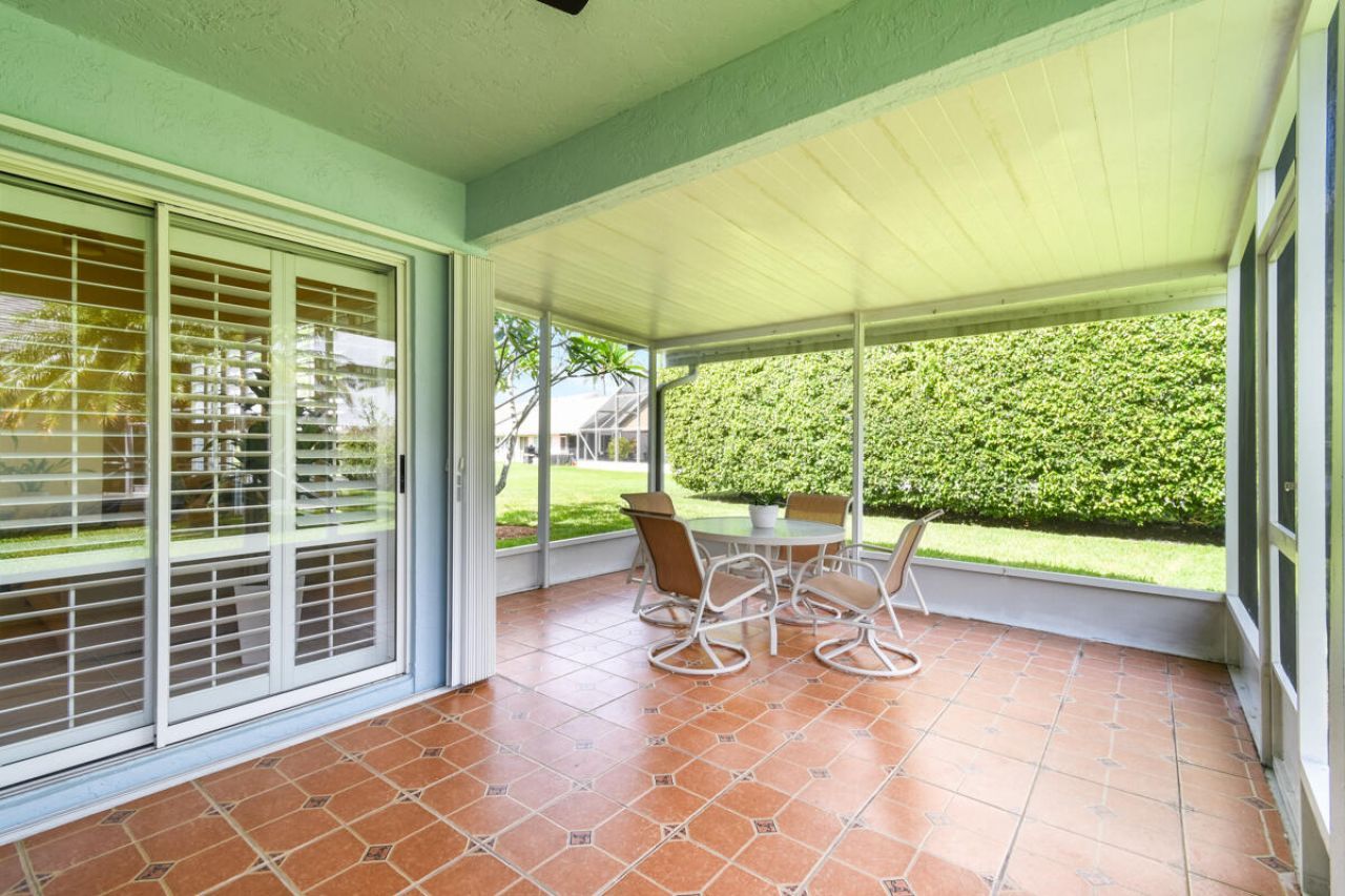 124 Adobe Circle, Jupiter, FL 33458 Photo