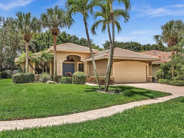 8005 Via Grande, Boynton Beach, FL 33437