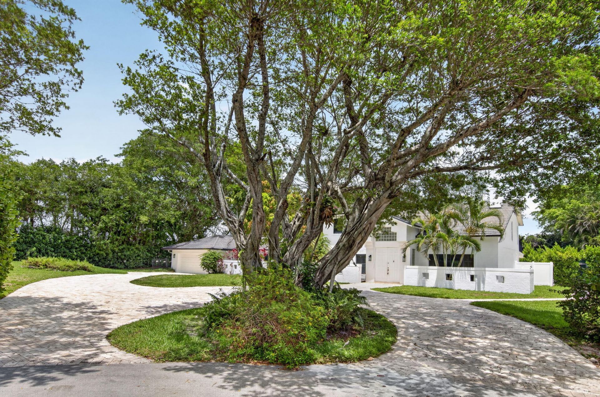 8044 Twin Lake Drive, Boca Raton, FL 33496 Photo