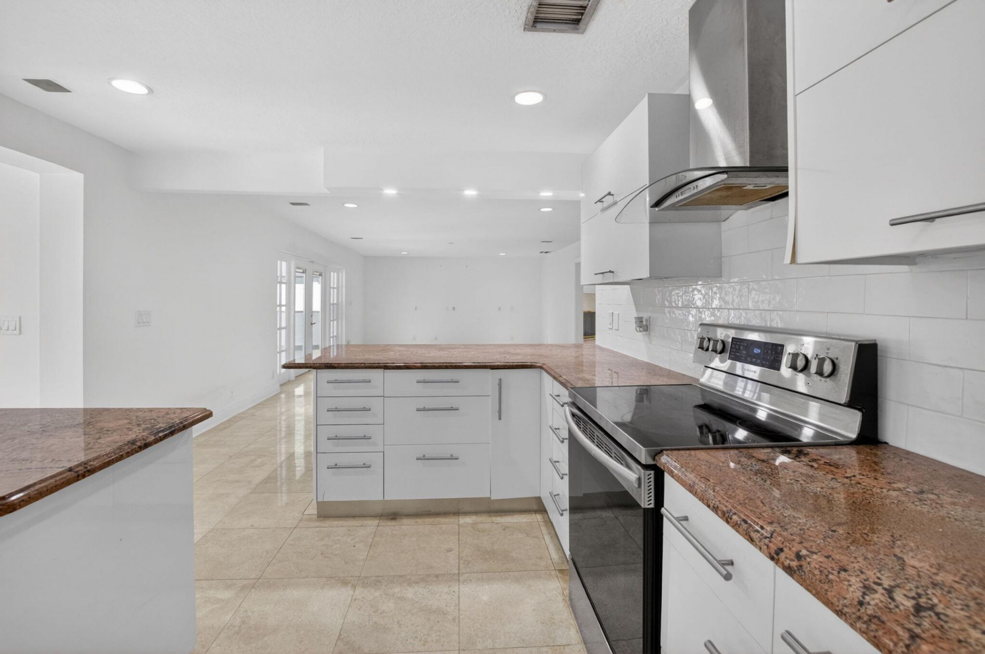 8044 Twin Lake Drive, Boca Raton, FL 33496 Photo