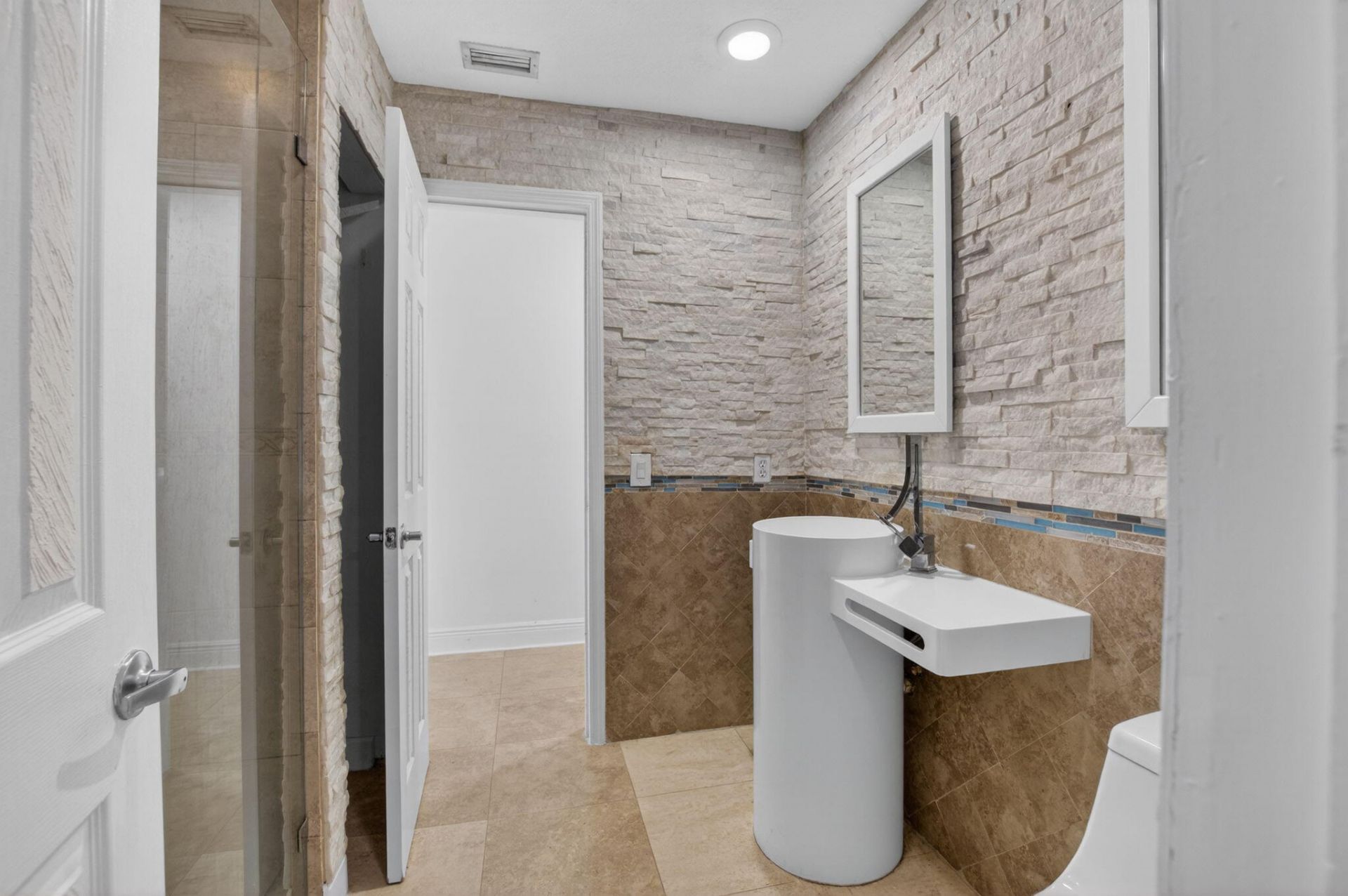 8044 Twin Lake Drive, Boca Raton, FL 33496 Photo