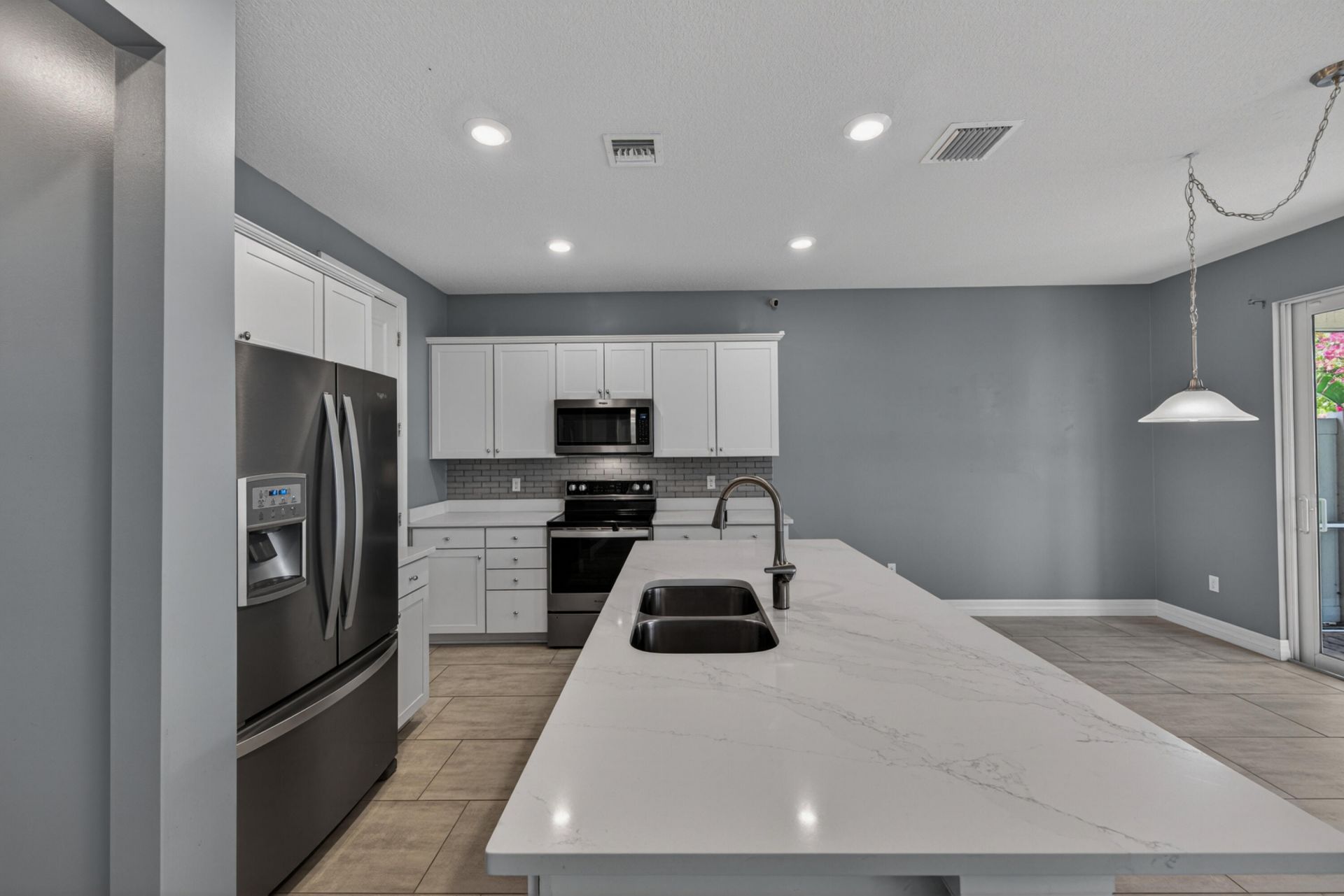 4715 Eucalyptus Drive, Hollywood, FL 33021 Photo