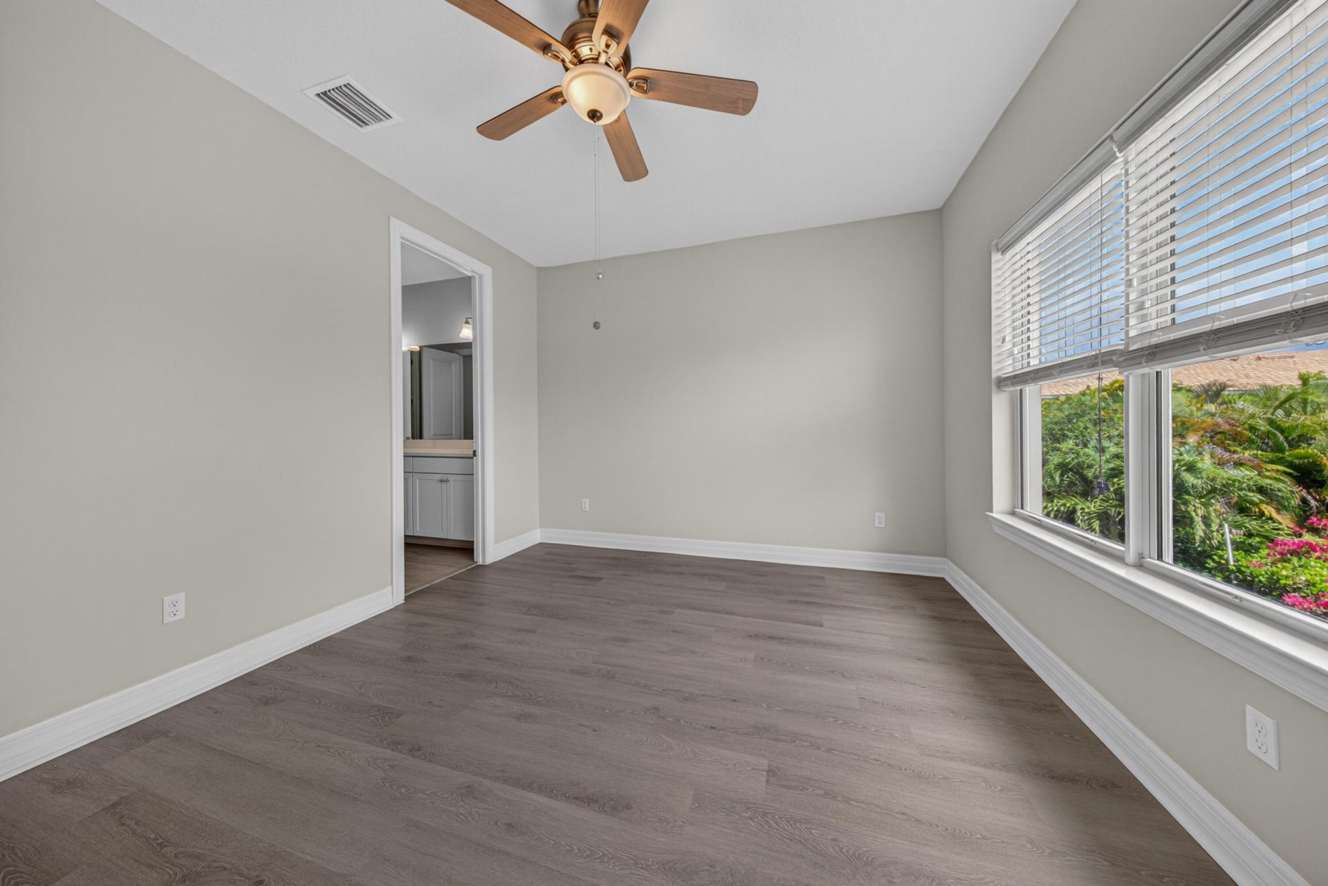 4715 Eucalyptus Drive, Hollywood, FL 33021 Photo