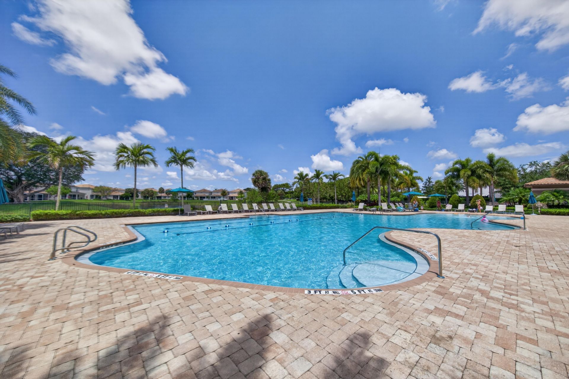 4715 Eucalyptus Drive, Hollywood, FL 33021 Photo
