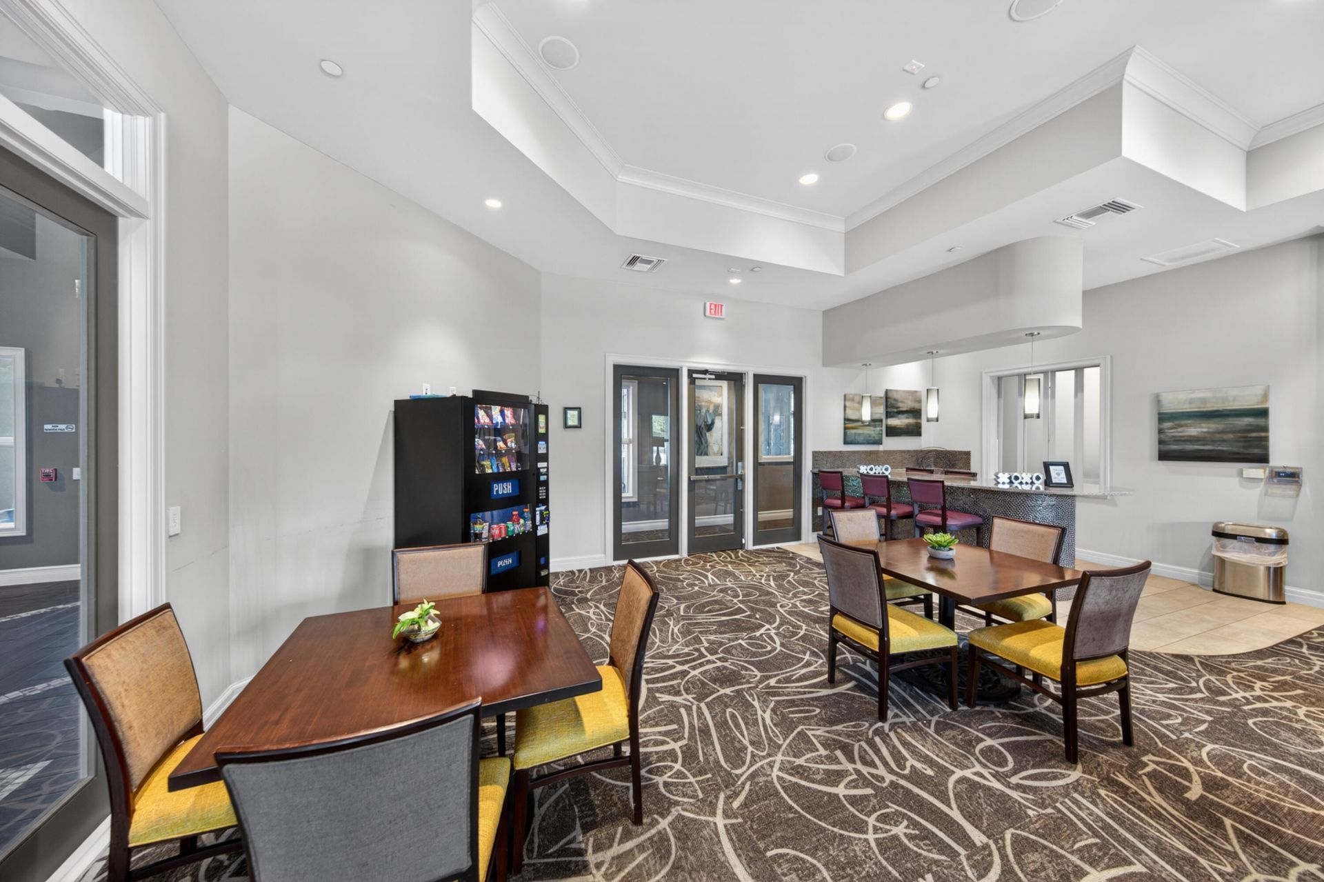 4715 Eucalyptus Drive, Hollywood, FL 33021 Photo