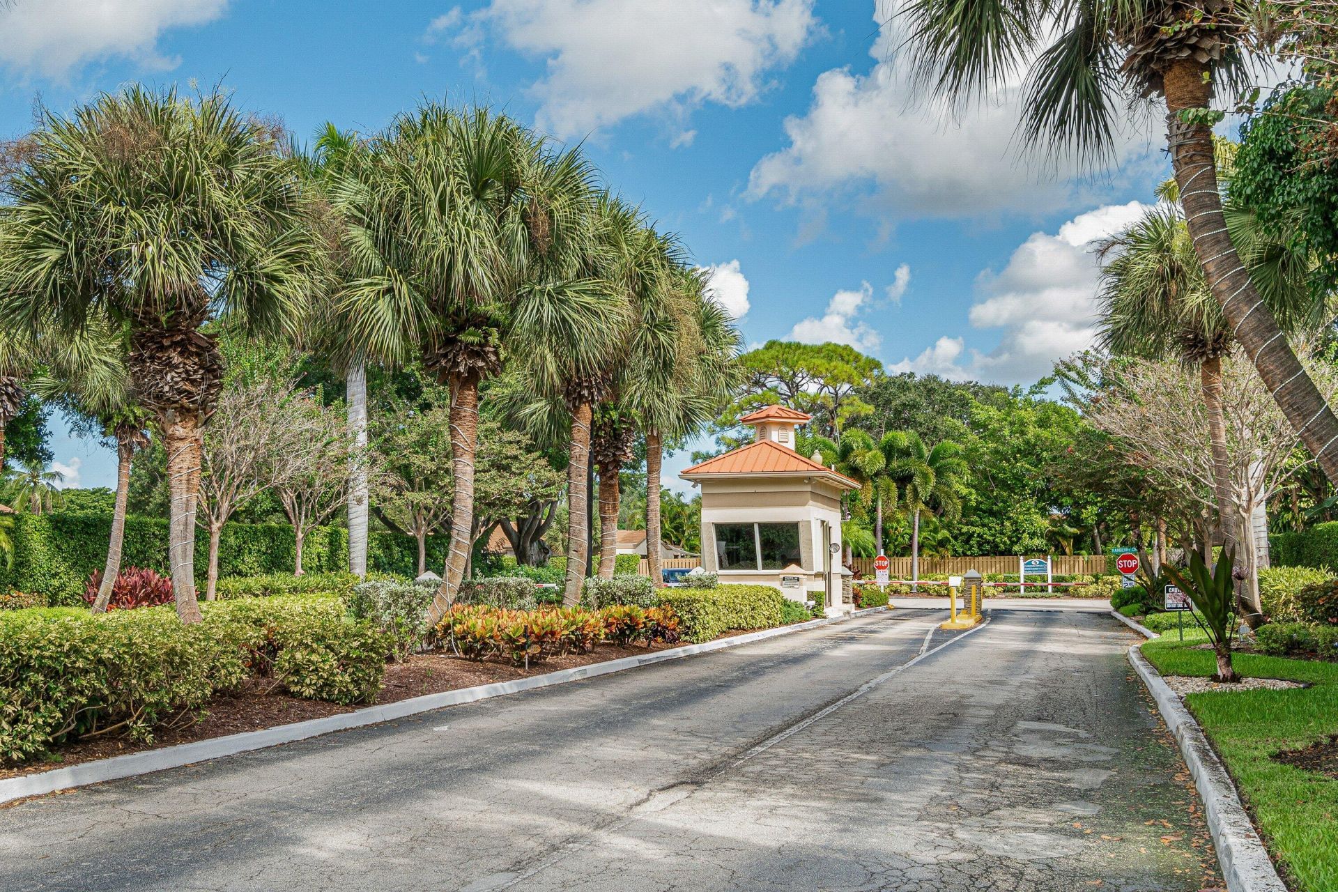 900 NW 30th Avenue, Unit D, Delray Beach, FL 33445 Photo