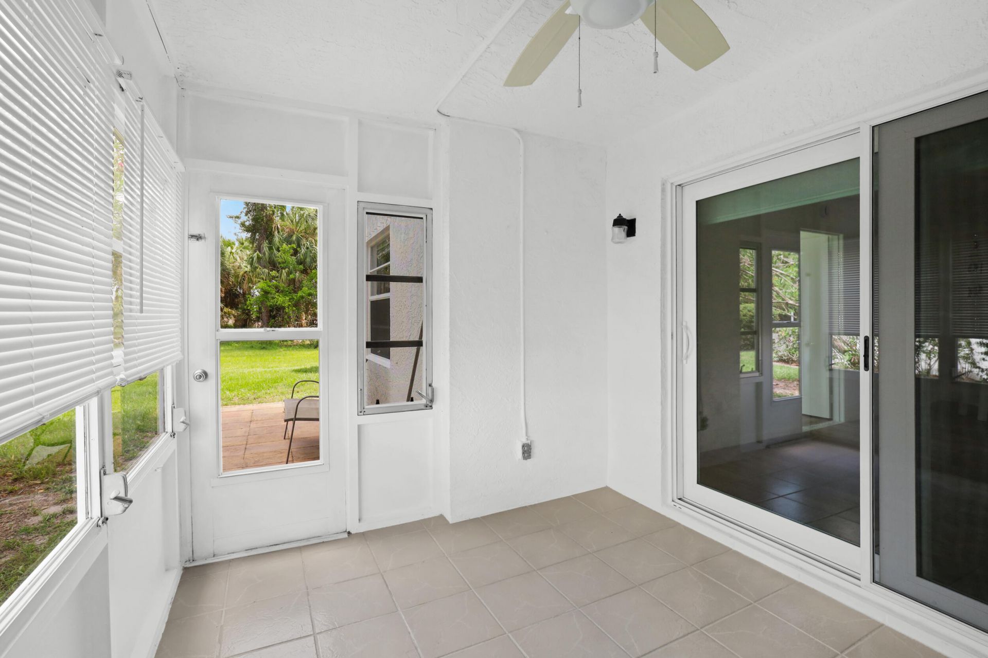 1221 S Lakes End Drive, Unit A 1, Fort Pierce, FL 34982 Photo