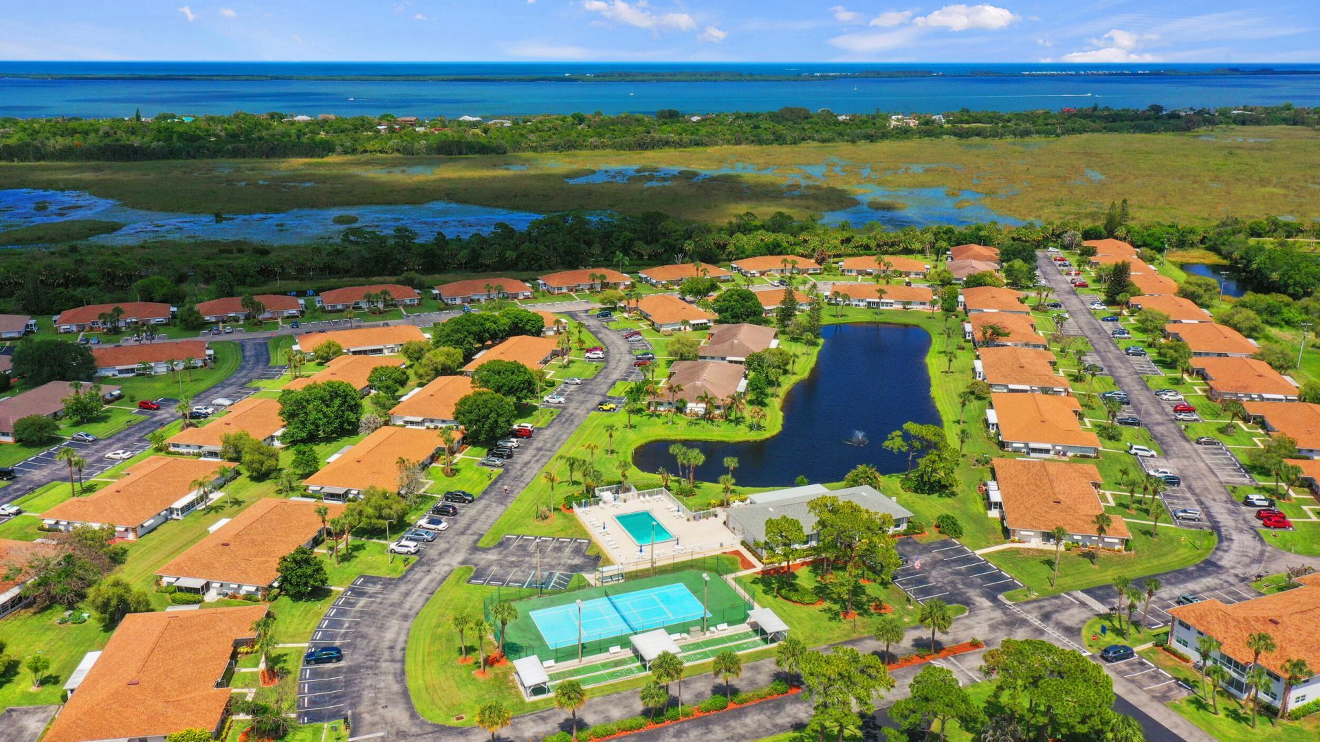 1221 S Lakes End Drive, Unit A 1, Fort Pierce, FL 34982 Photo