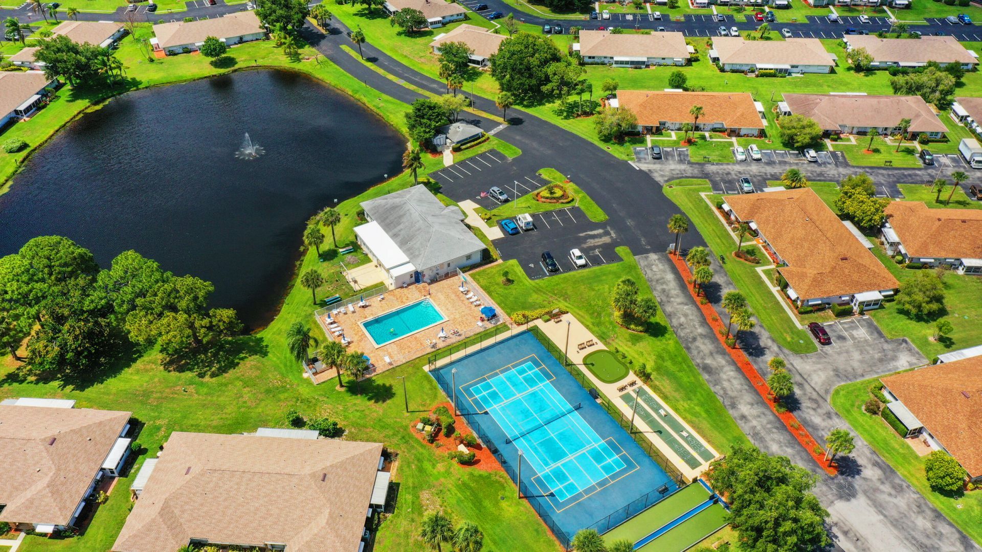 1221 S Lakes End Drive, Unit A 1, Fort Pierce, FL 34982 Photo