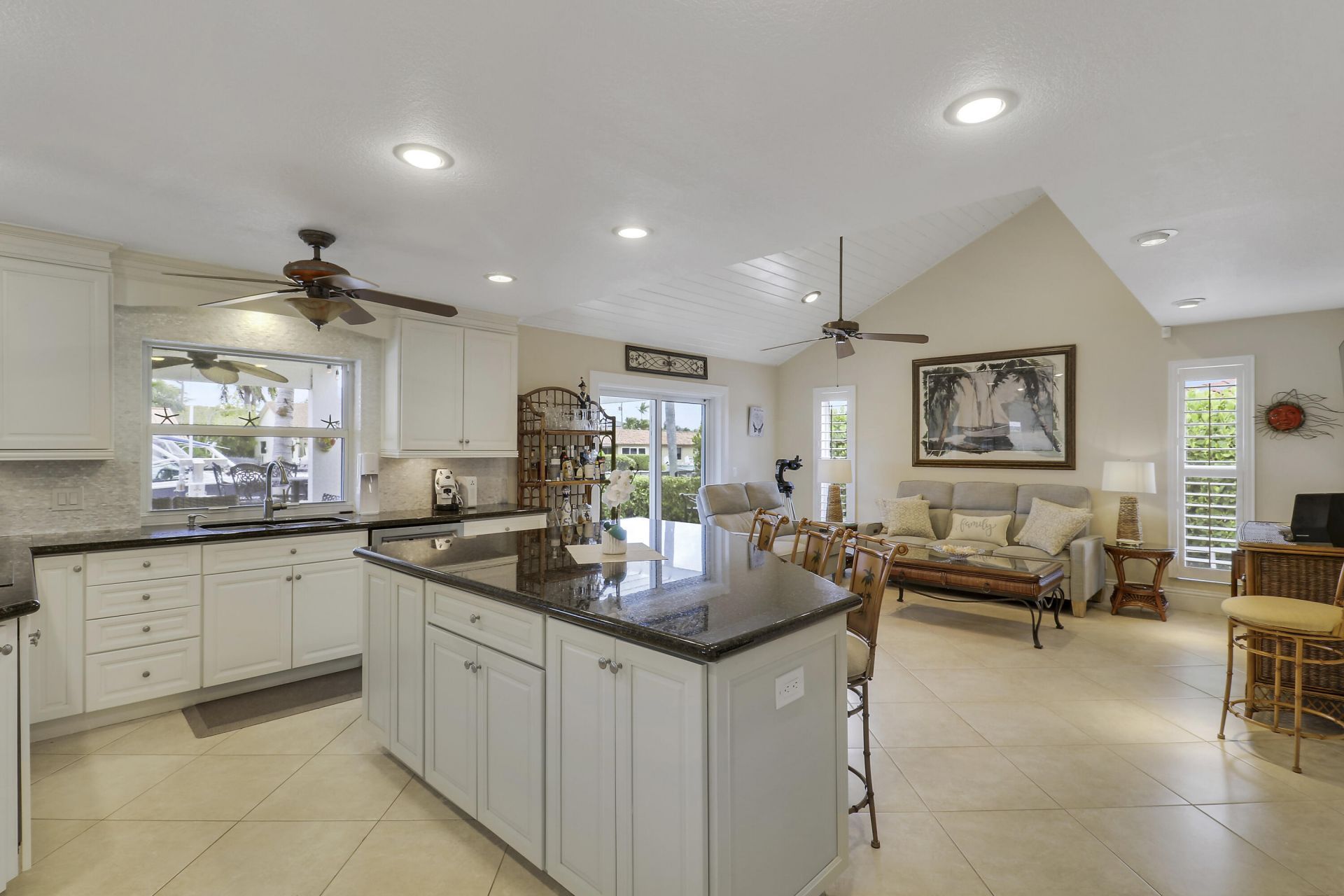 171 Lucina Drive, Hypoluxo, FL 33462 Photo