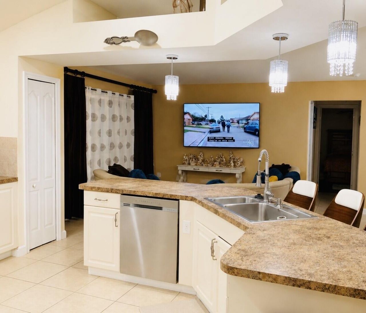 485 SW Dagget Avenue, Port Saint Lucie, FL 34953 Photo