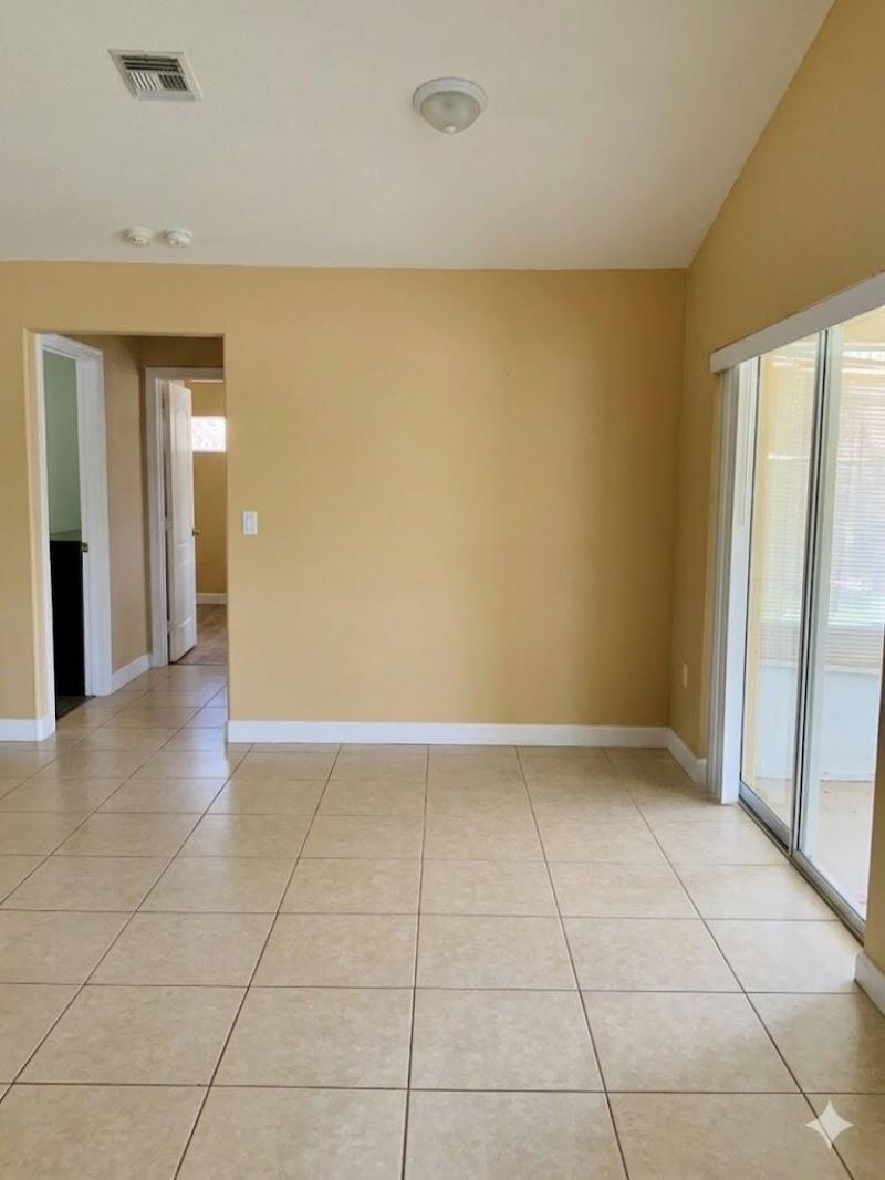 485 SW Dagget Avenue, Port Saint Lucie, FL 34953 Photo