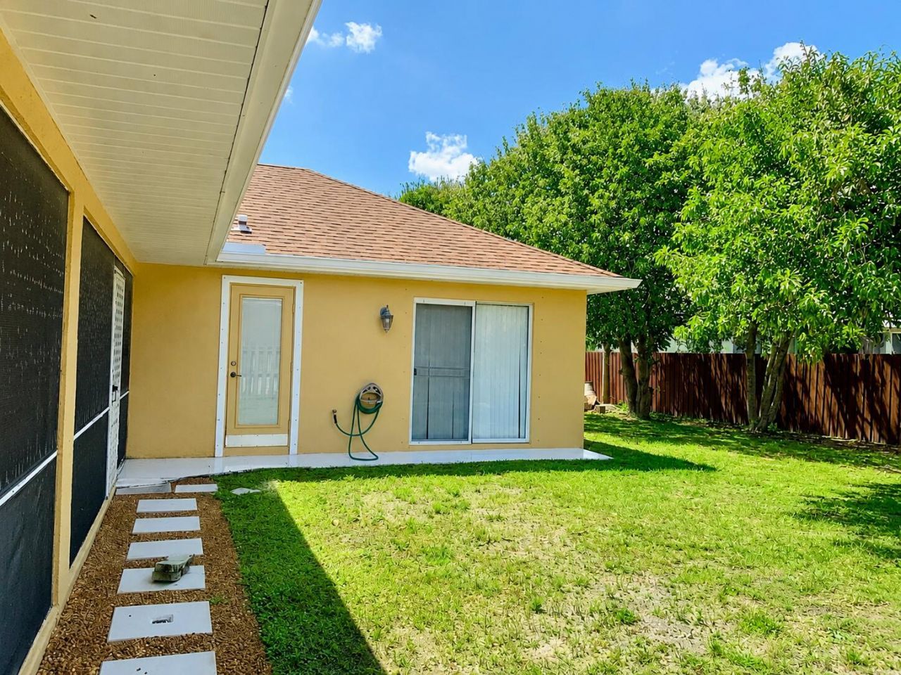 485 SW Dagget Avenue, Port Saint Lucie, FL 34953 Photo