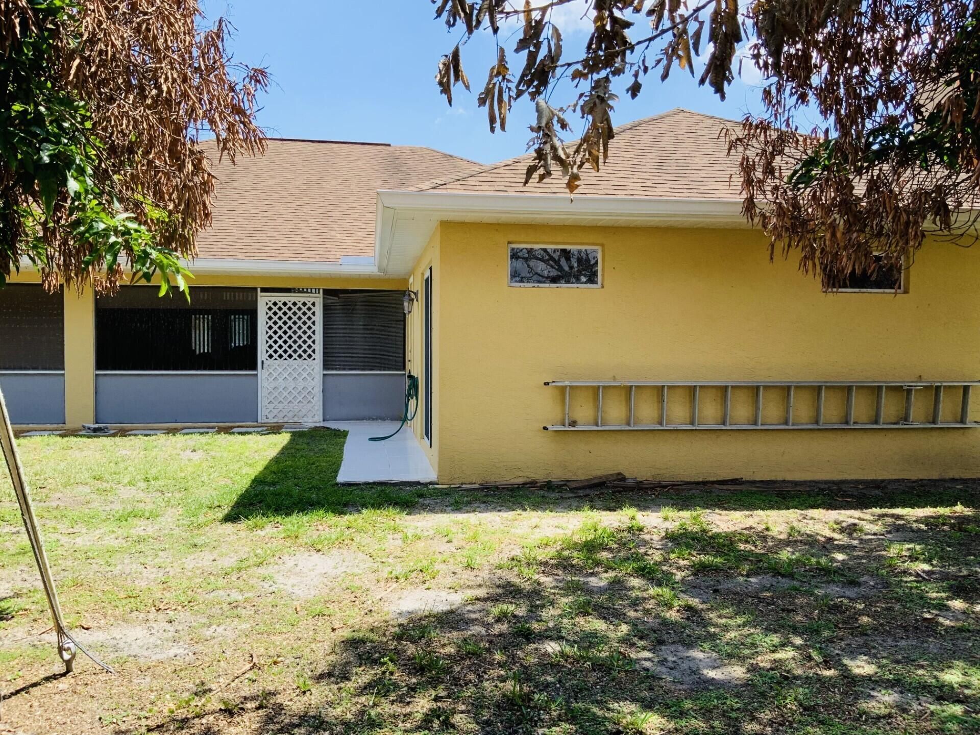 485 SW Dagget Avenue, Port Saint Lucie, FL 34953 Photo