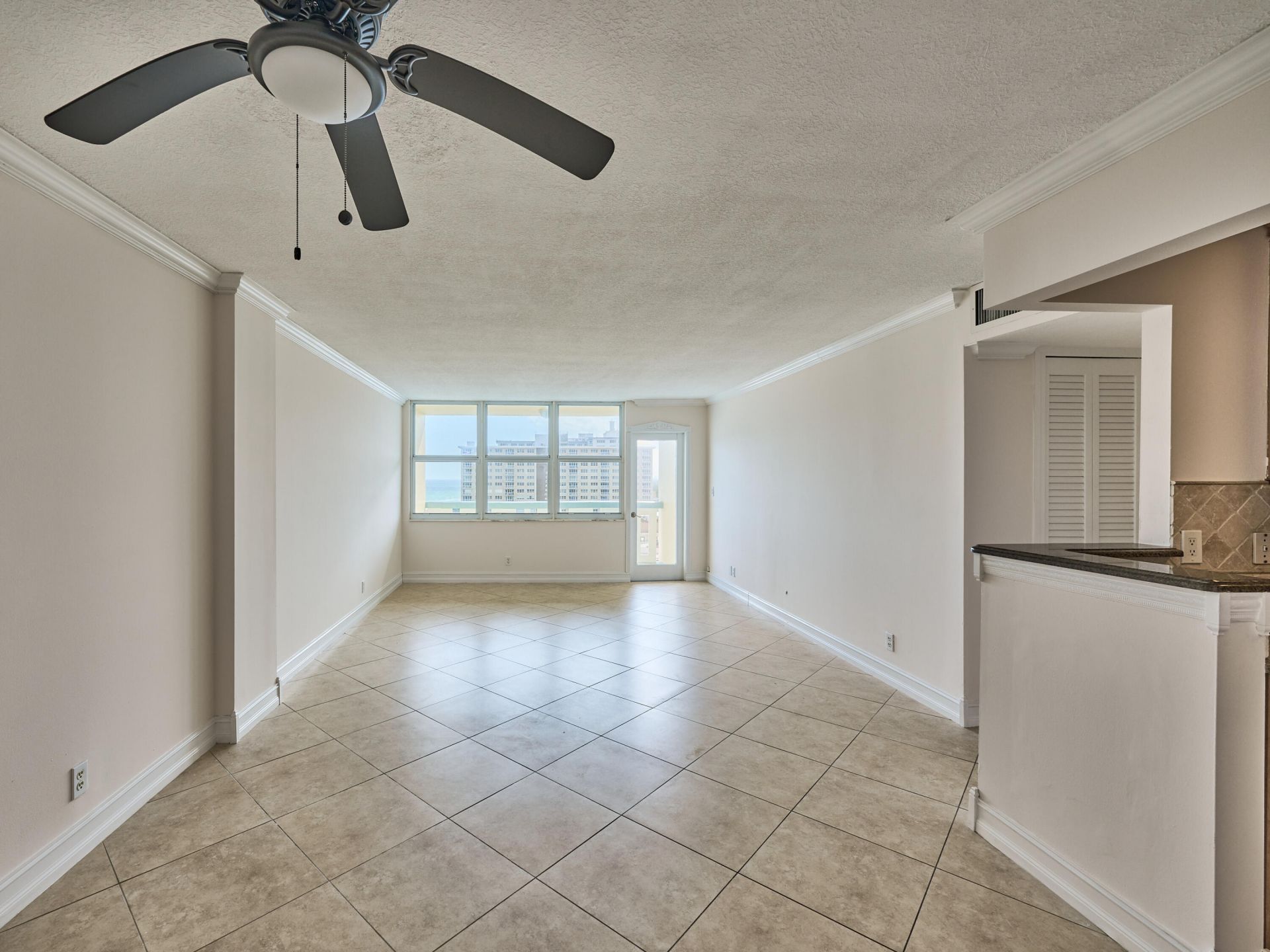 305 N Pompano Beach Boulevard, Unit 1204, Pompano Beach, FL 33062 Photo
