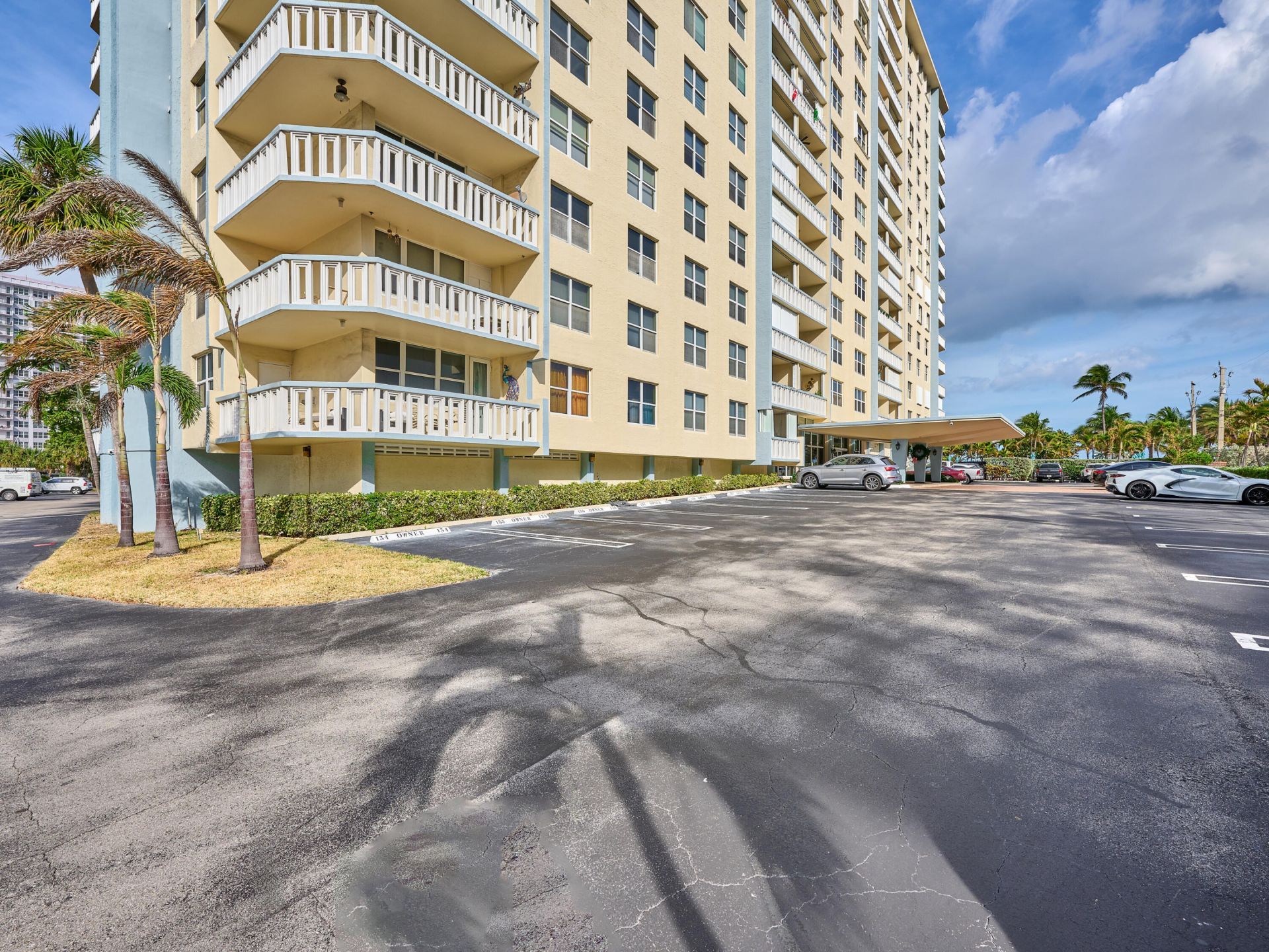 305 N Pompano Beach Boulevard, Unit 1204, Pompano Beach, FL 33062 Photo