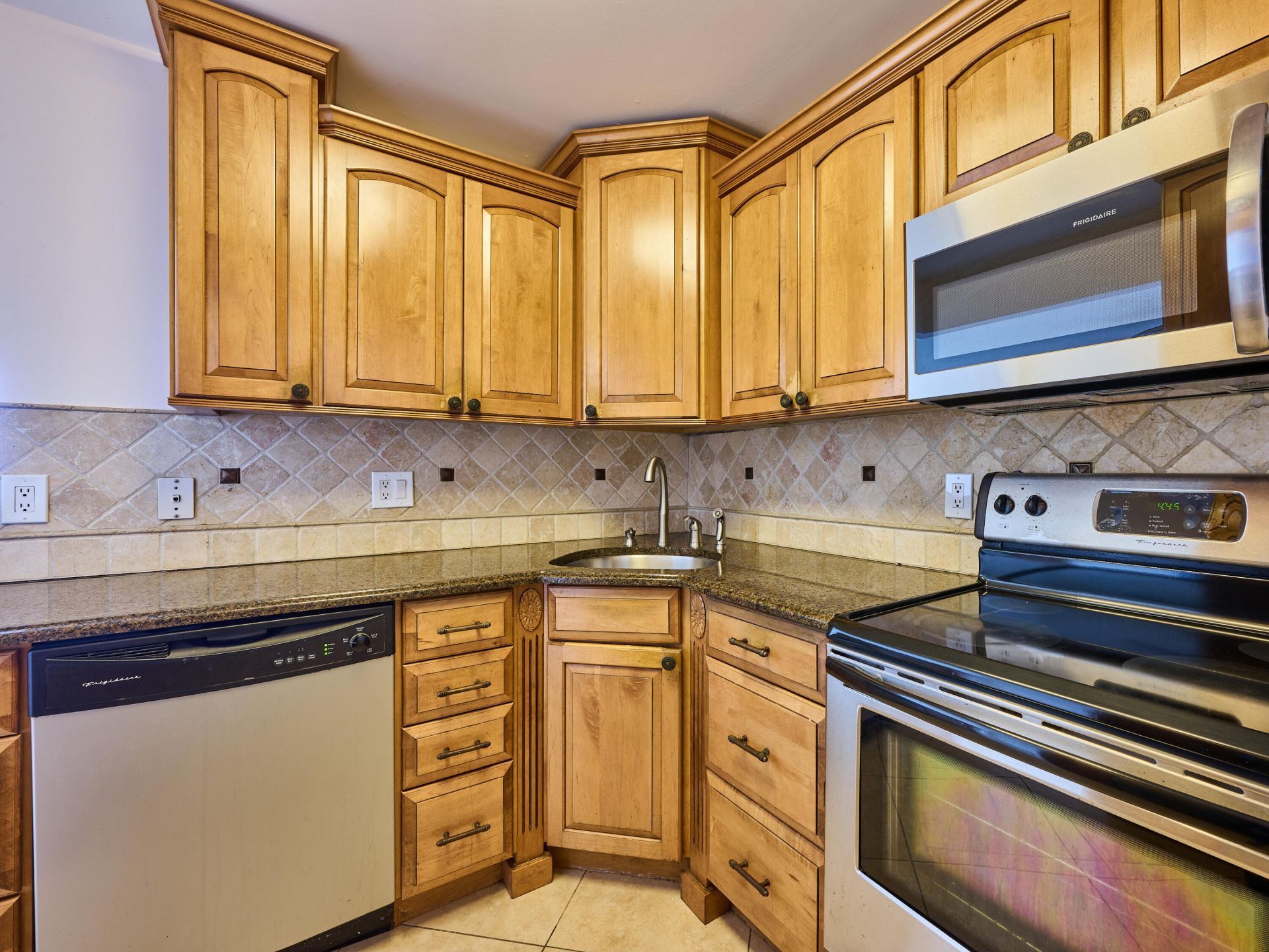 305 N Pompano Beach Boulevard, Unit 1204, Pompano Beach, FL 33062 Photo