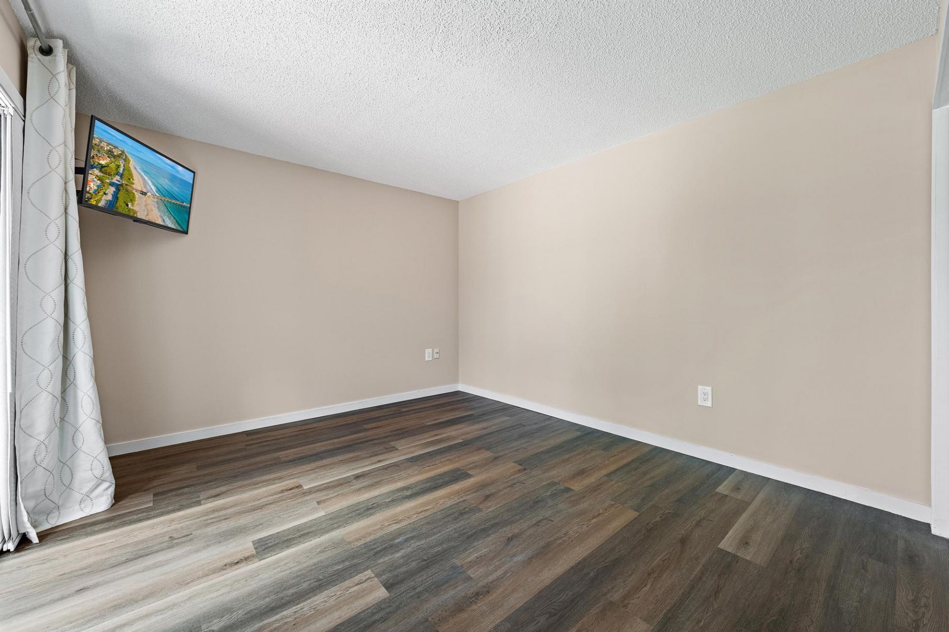 3331 S Meridian Way S, Unit A, Palm Beach Gardens, FL 33410 Photo