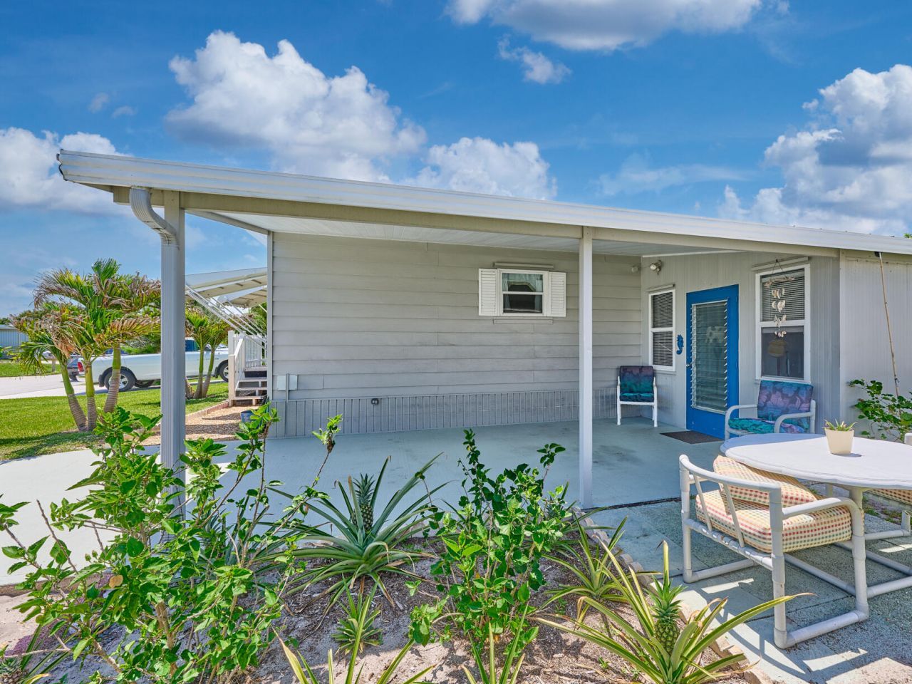 6977 SE Delegate Street, Hobe Sound, FL 33455 Photo