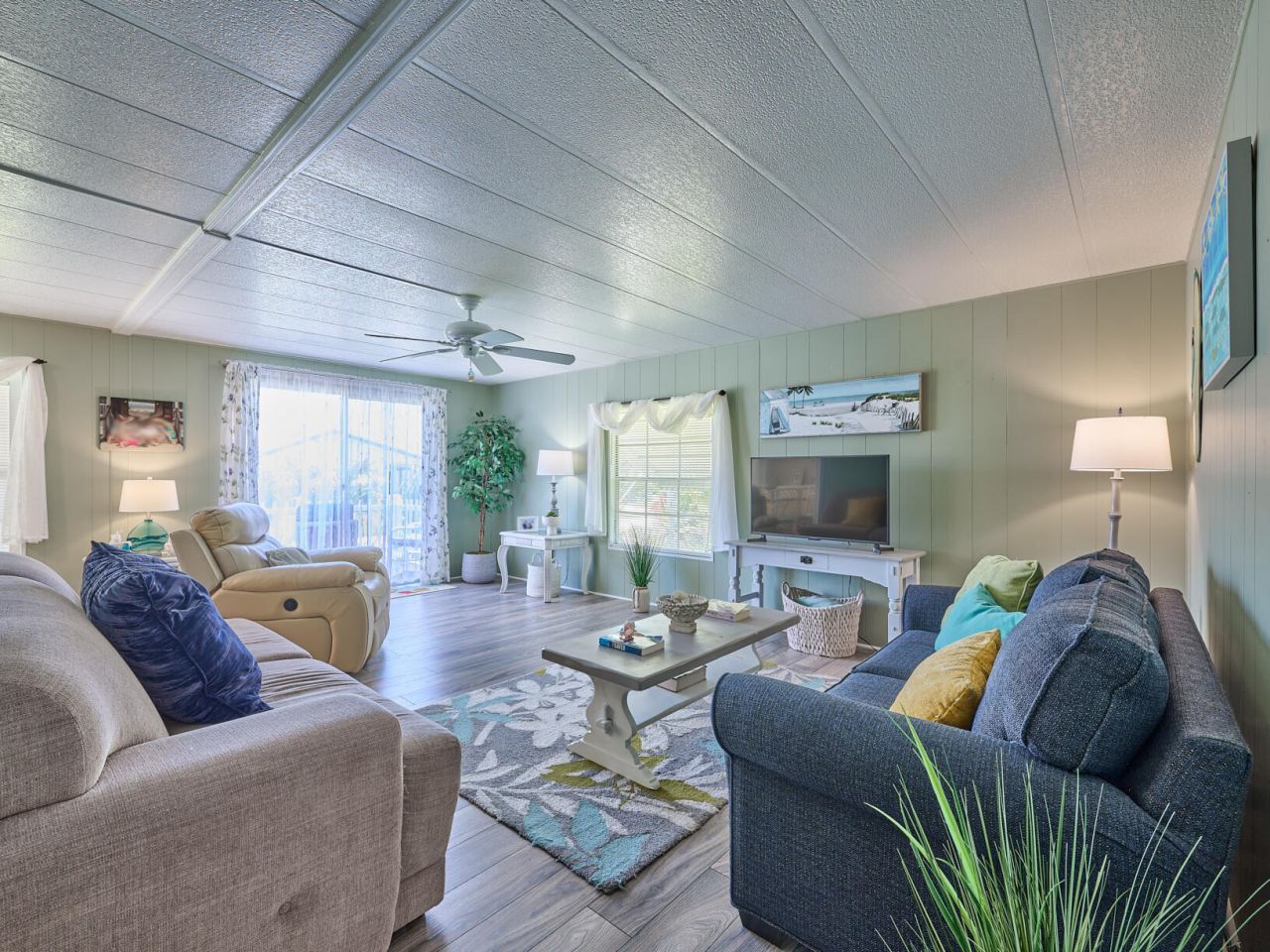 6977 SE Delegate Street, Hobe Sound, FL 33455 Photo