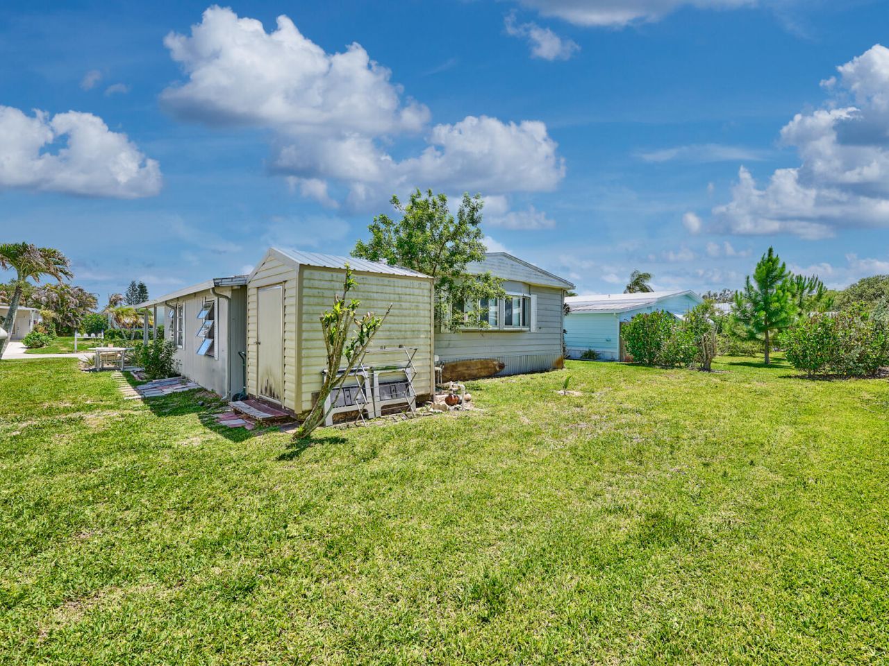 6977 SE Delegate Street, Hobe Sound, FL 33455 Photo