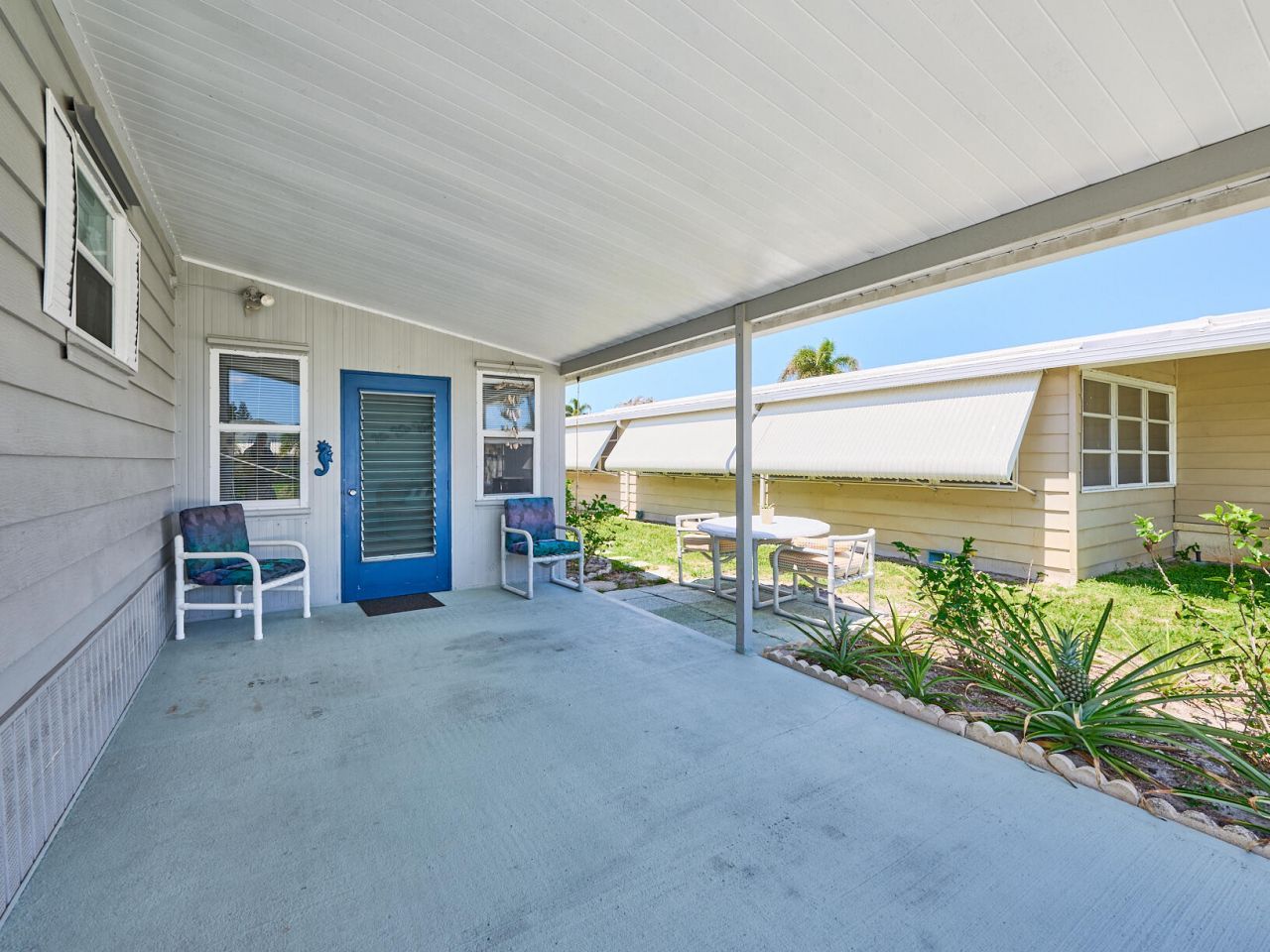 6977 SE Delegate Street, Hobe Sound, FL 33455 Photo