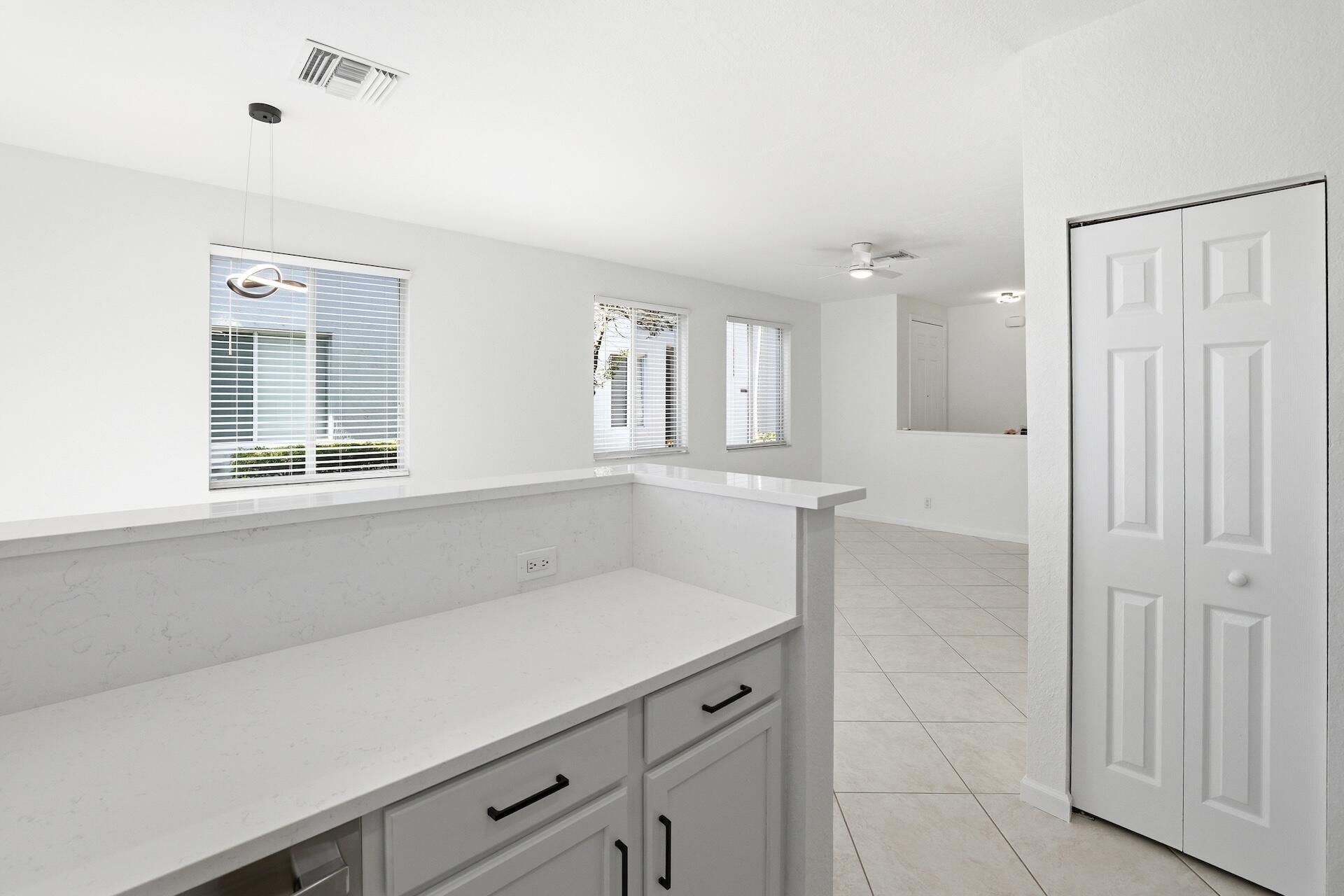 3068 Laurel Ridge Circle, Riviera Beach, FL 33404 Photo