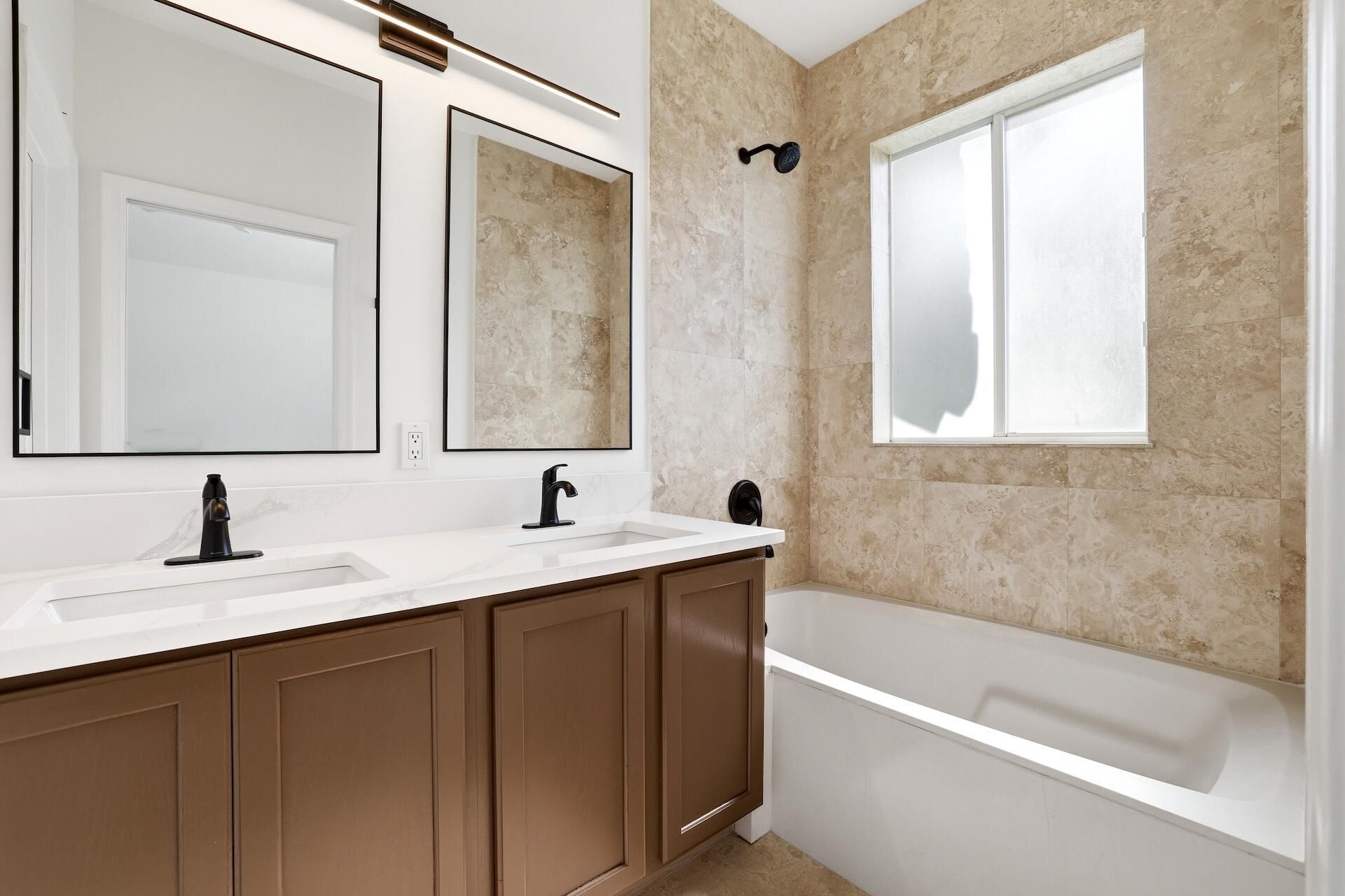 3068 Laurel Ridge Circle, Riviera Beach, FL 33404 Photo