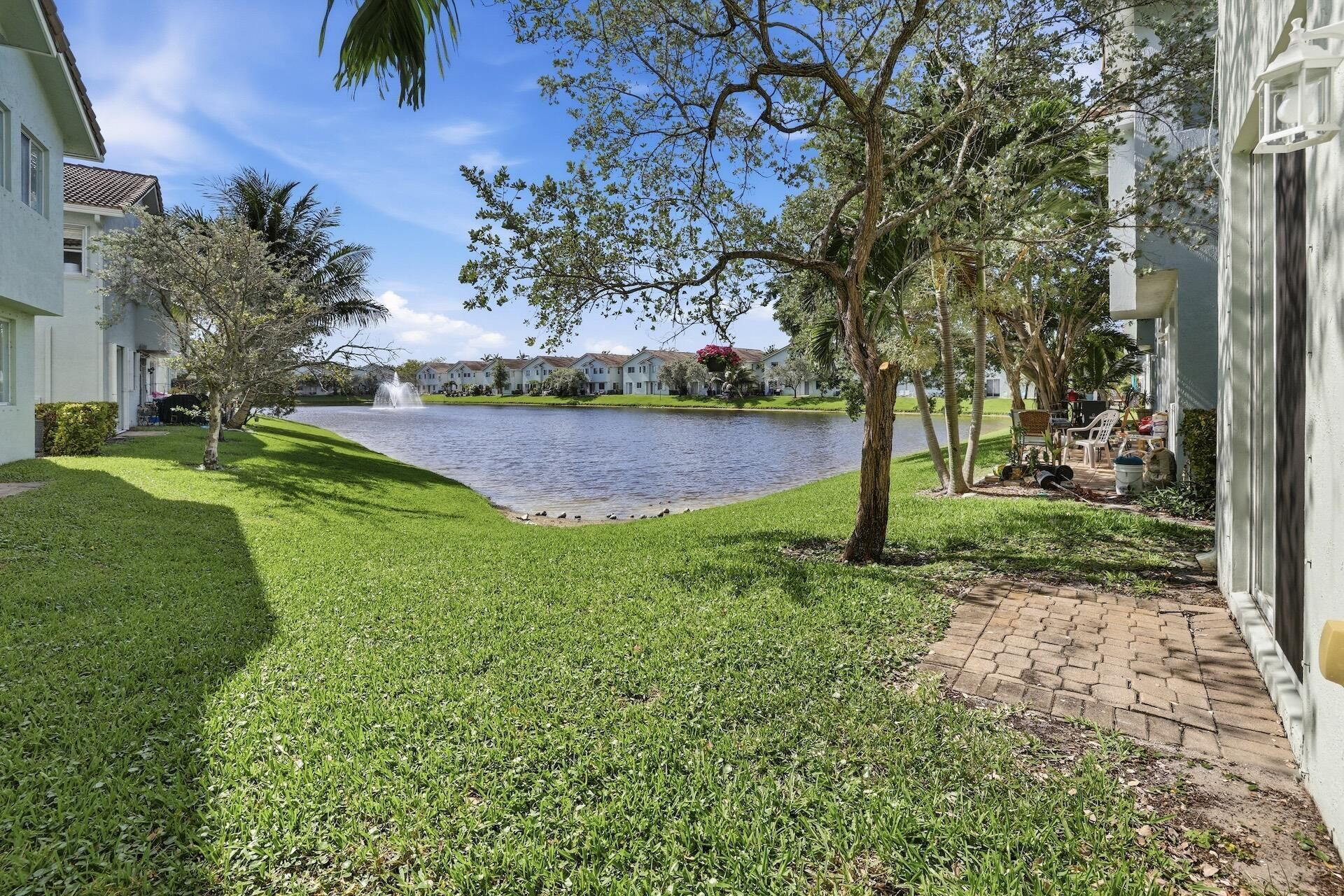 3068 Laurel Ridge Circle, Riviera Beach, FL 33404 Photo