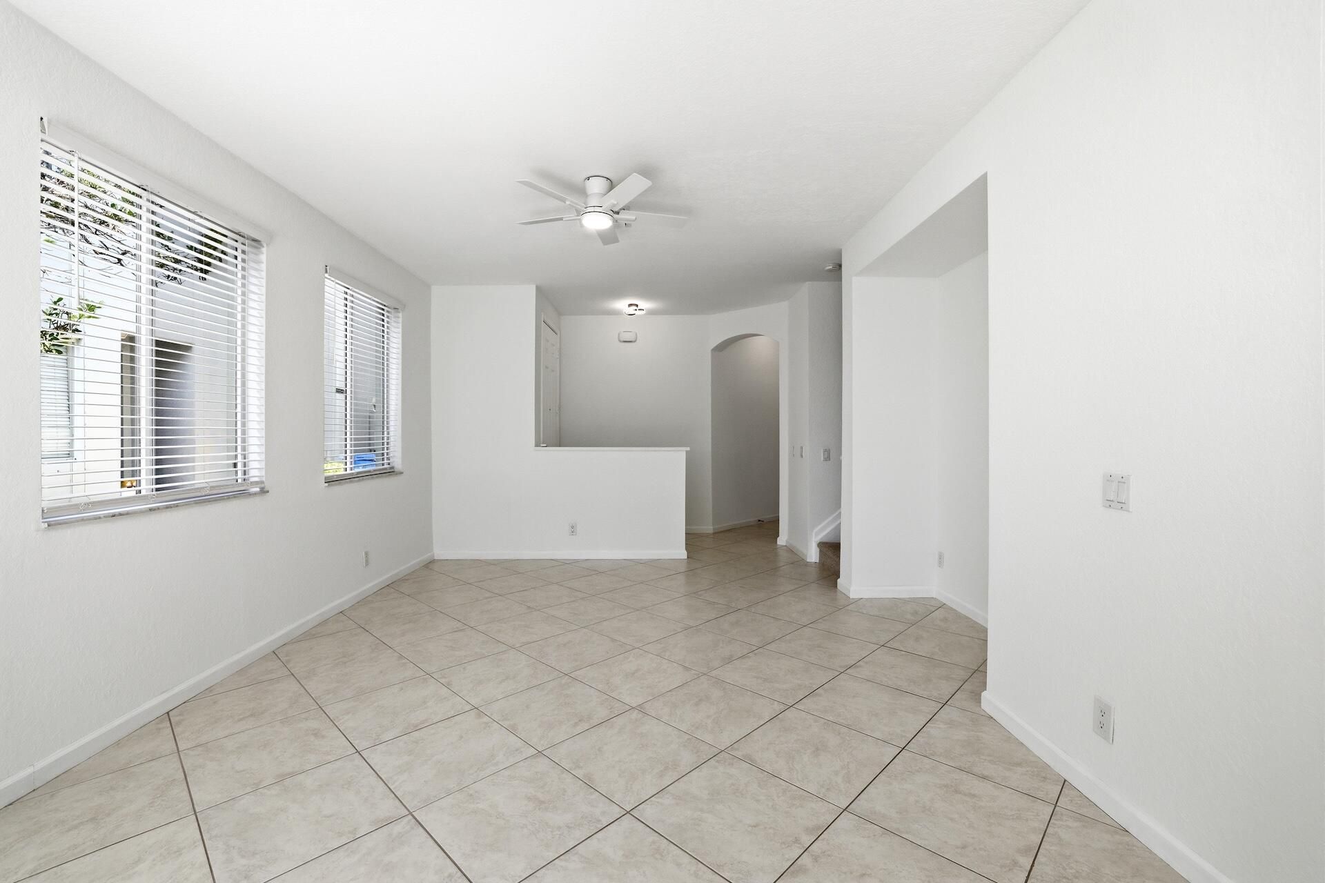 3068 Laurel Ridge Circle, Riviera Beach, FL 33404 Photo