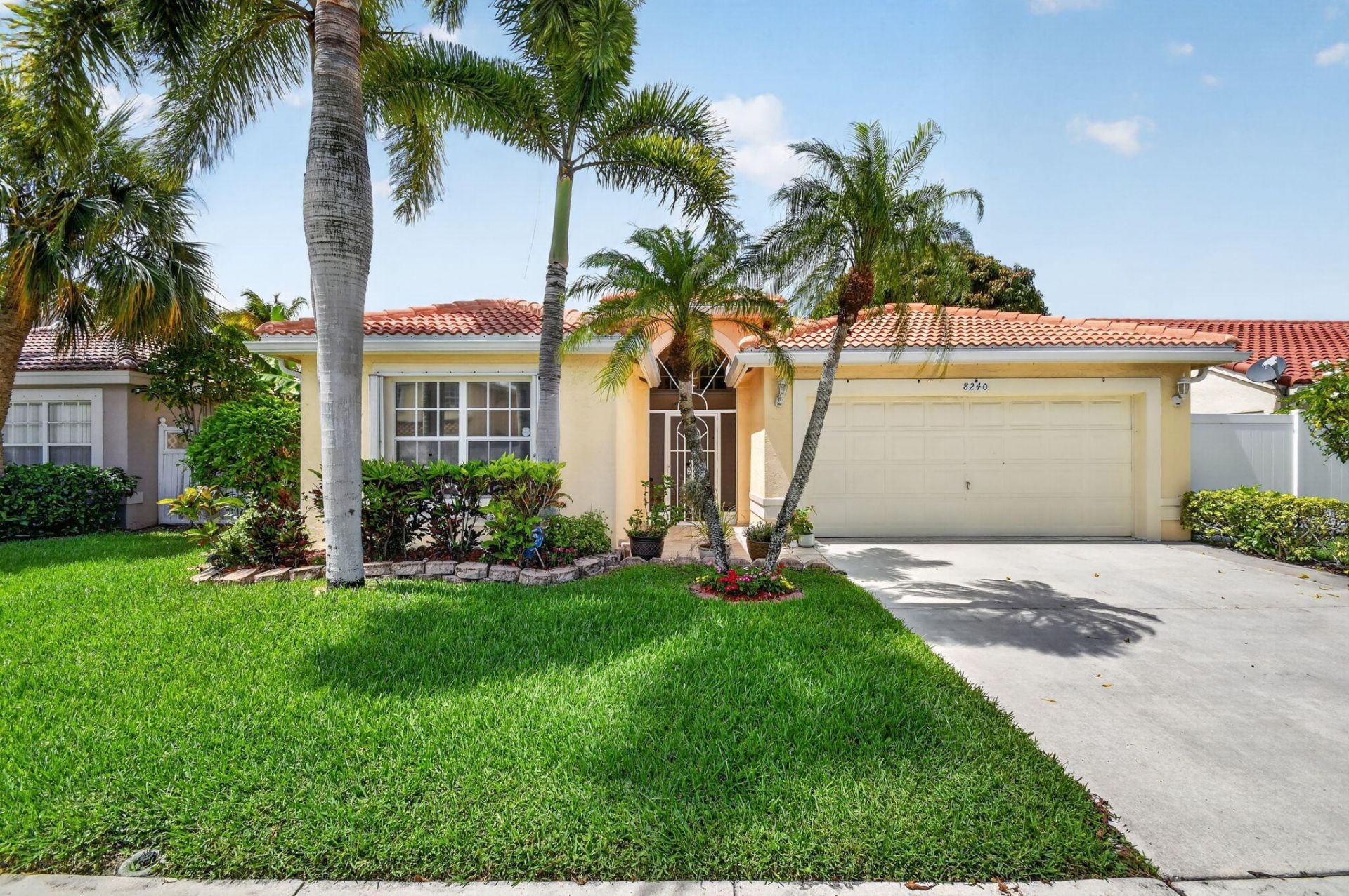 8240 White Rock Circle, Boynton Beach, FL 33436 Photo