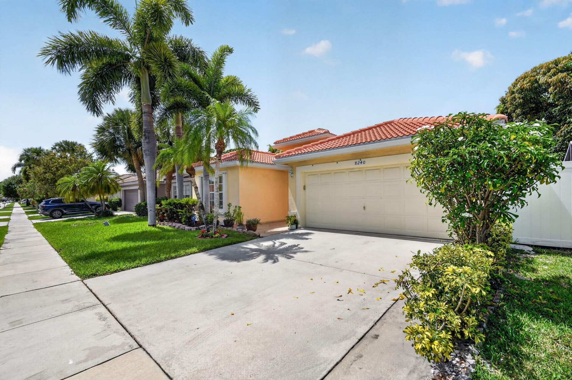 8240 White Rock Circle, Boynton Beach, FL 33436 Photo