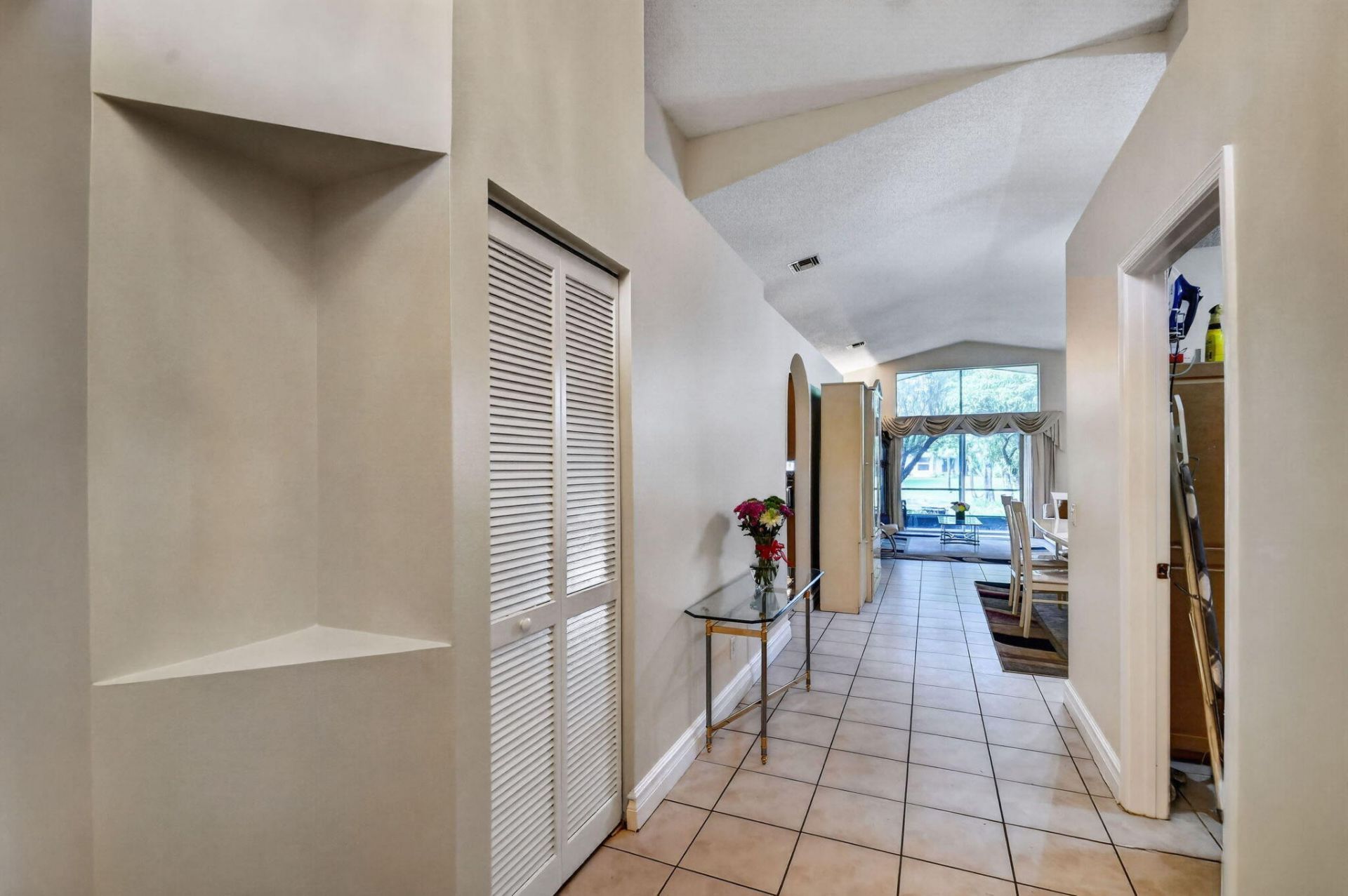 8240 White Rock Circle, Boynton Beach, FL 33436 Photo