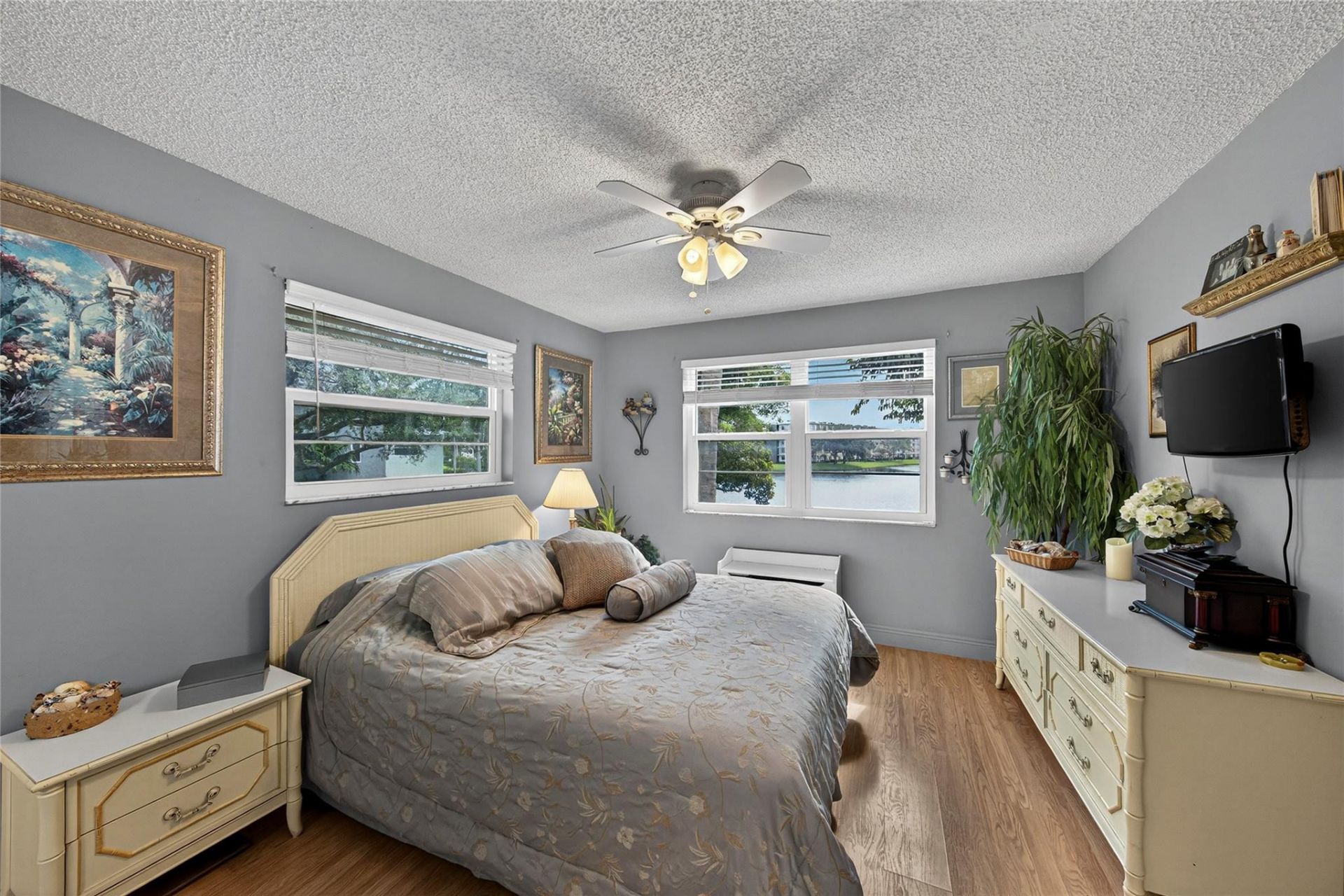 2222 N Cypress Bend Drive, Unit 201, Pompano Beach, FL 33069 Photo