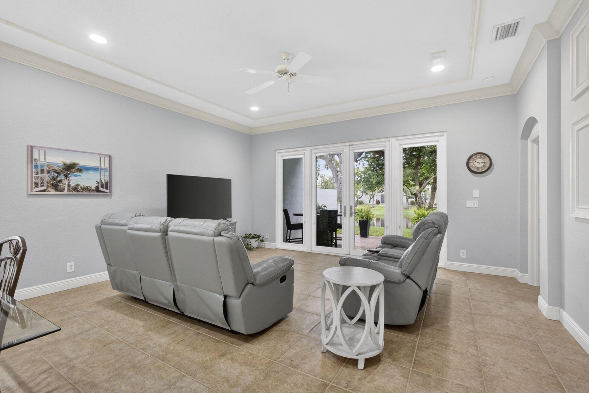118 Kensington Way, Royal Palm Beach, FL 33414 Photo