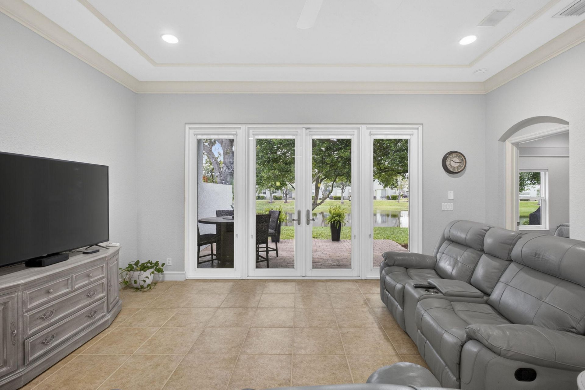 118 Kensington Way, Royal Palm Beach, FL 33414 Photo