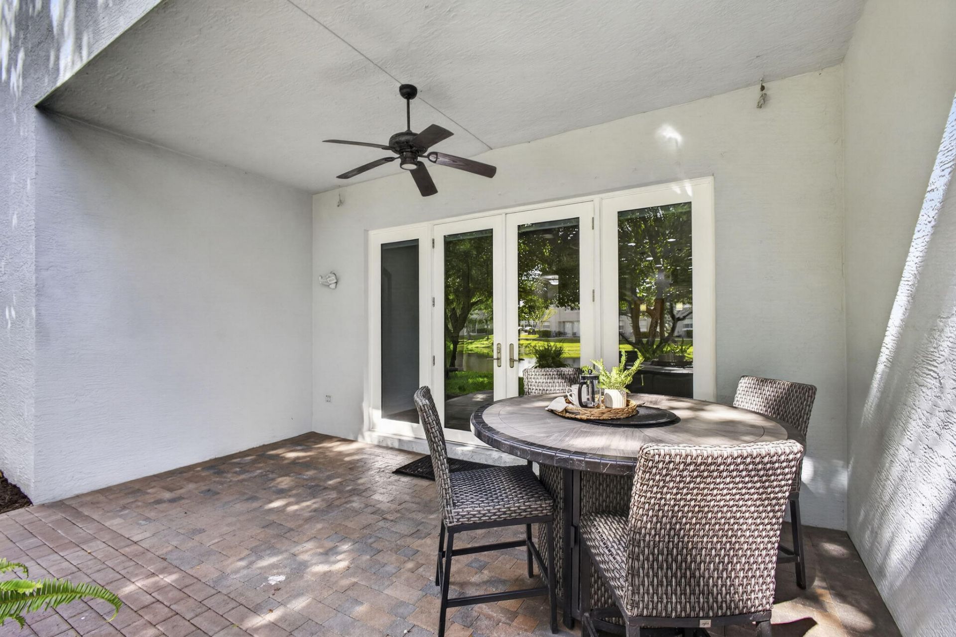 118 Kensington Way, Royal Palm Beach, FL 33414 Photo
