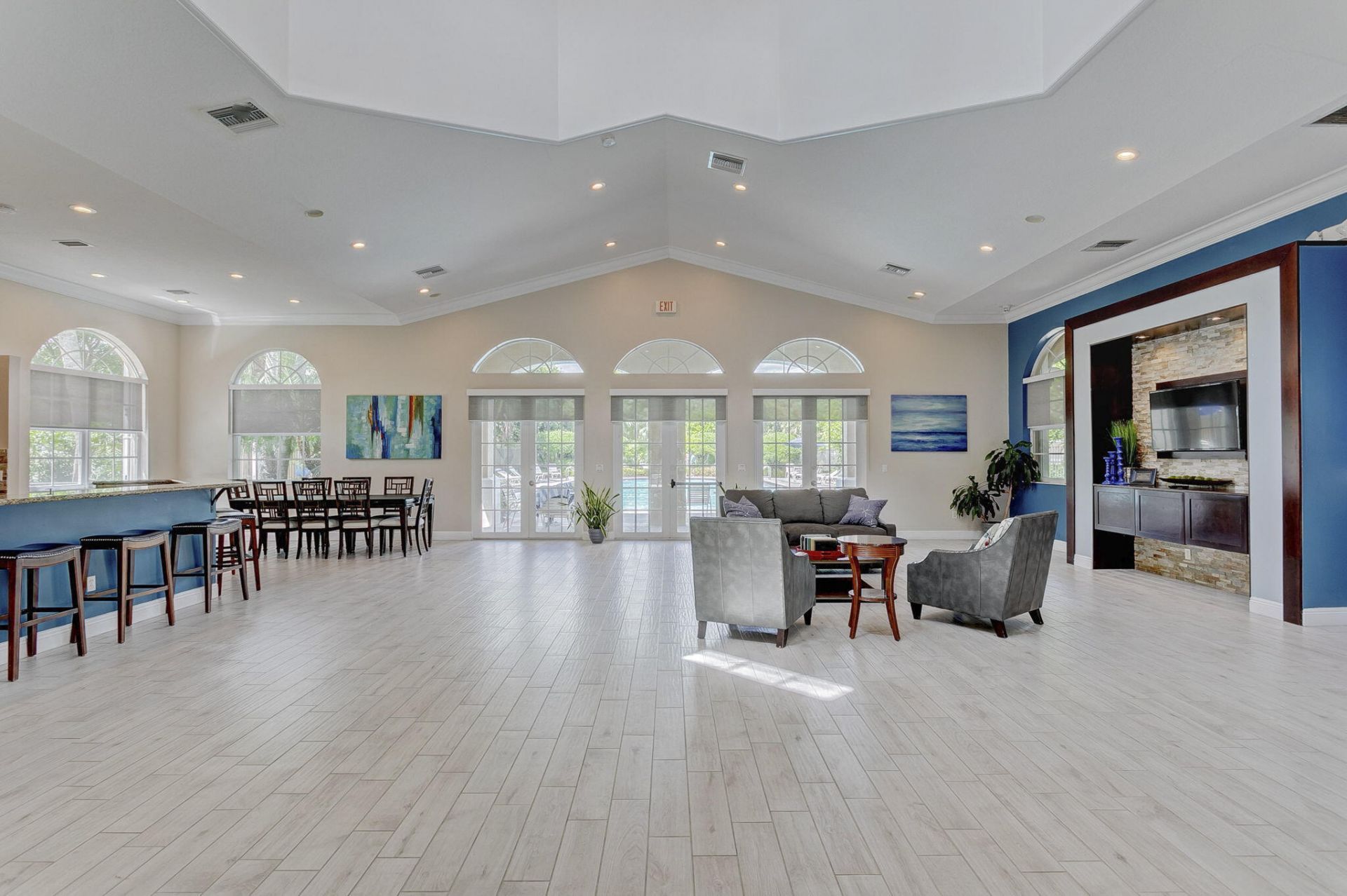118 Kensington Way, Royal Palm Beach, FL 33414 Photo