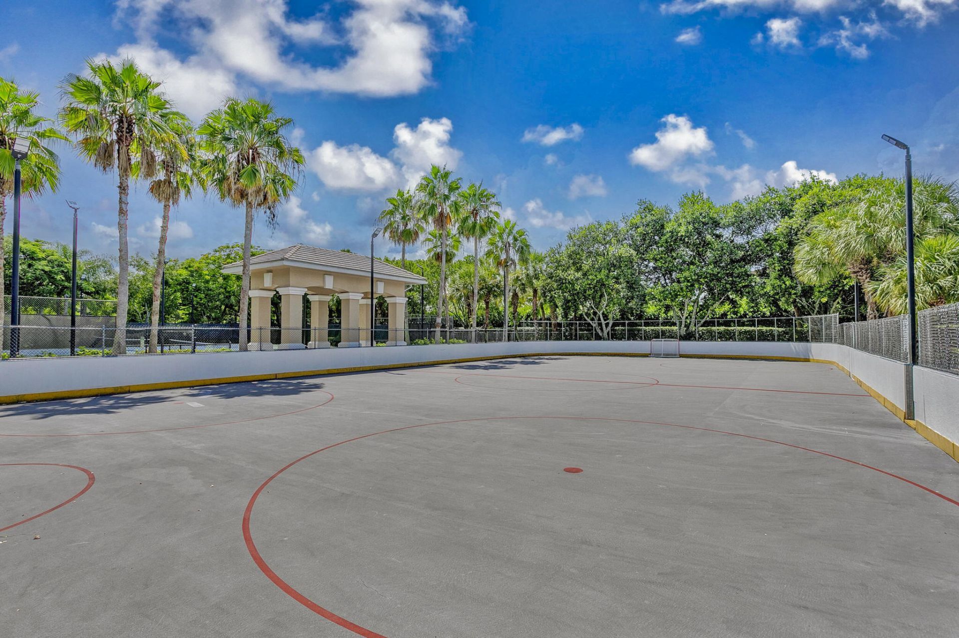 118 Kensington Way, Royal Palm Beach, FL 33414 Photo