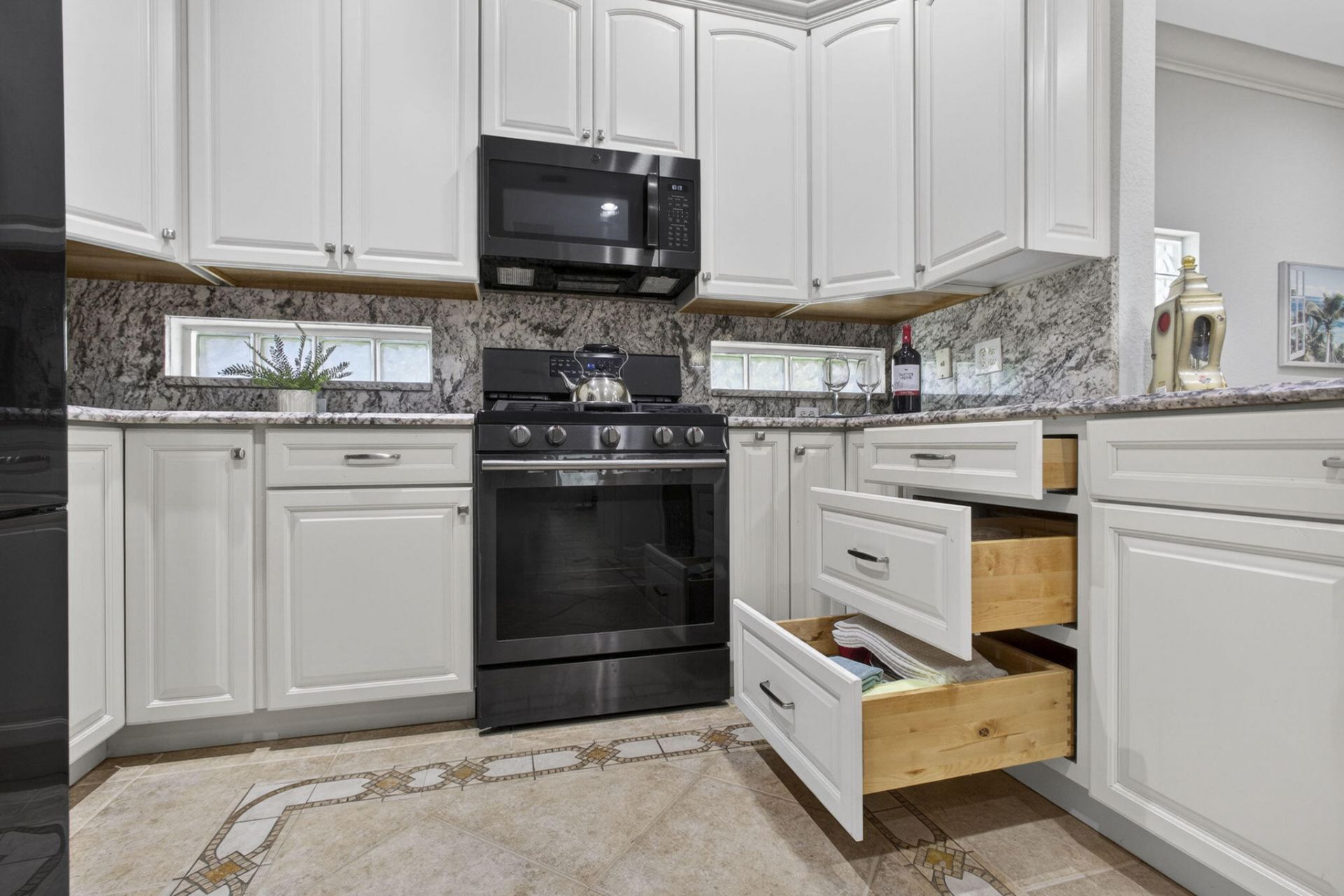118 Kensington Way, Royal Palm Beach, FL 33414 Photo