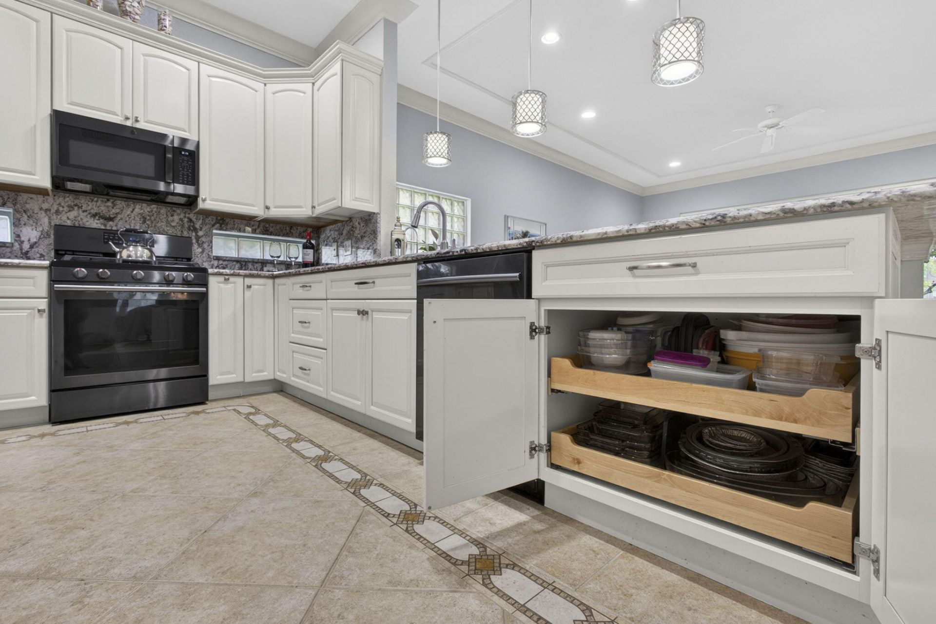 118 Kensington Way, Royal Palm Beach, FL 33414 Photo