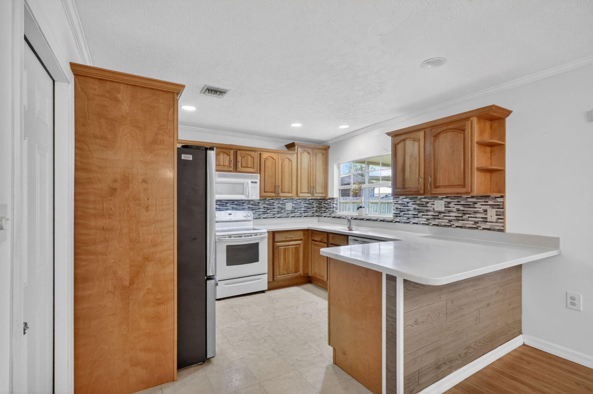 5909 Spruce Drive, Fort Pierce, FL 34982 Photo