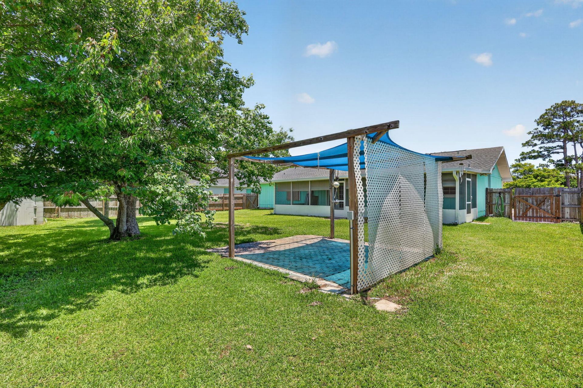 5909 Spruce Drive, Fort Pierce, FL 34982 Photo
