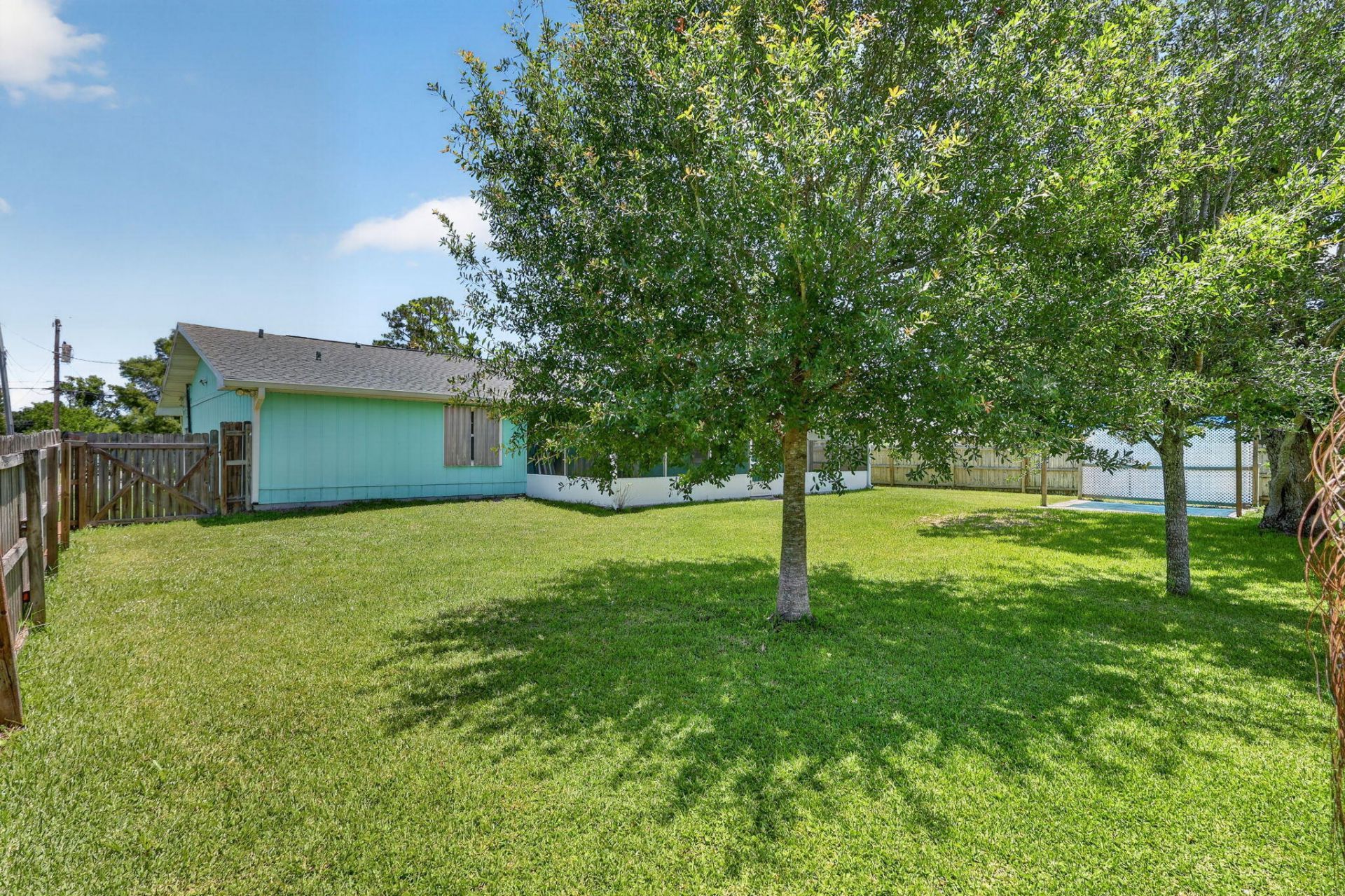 5909 Spruce Drive, Fort Pierce, FL 34982 Photo