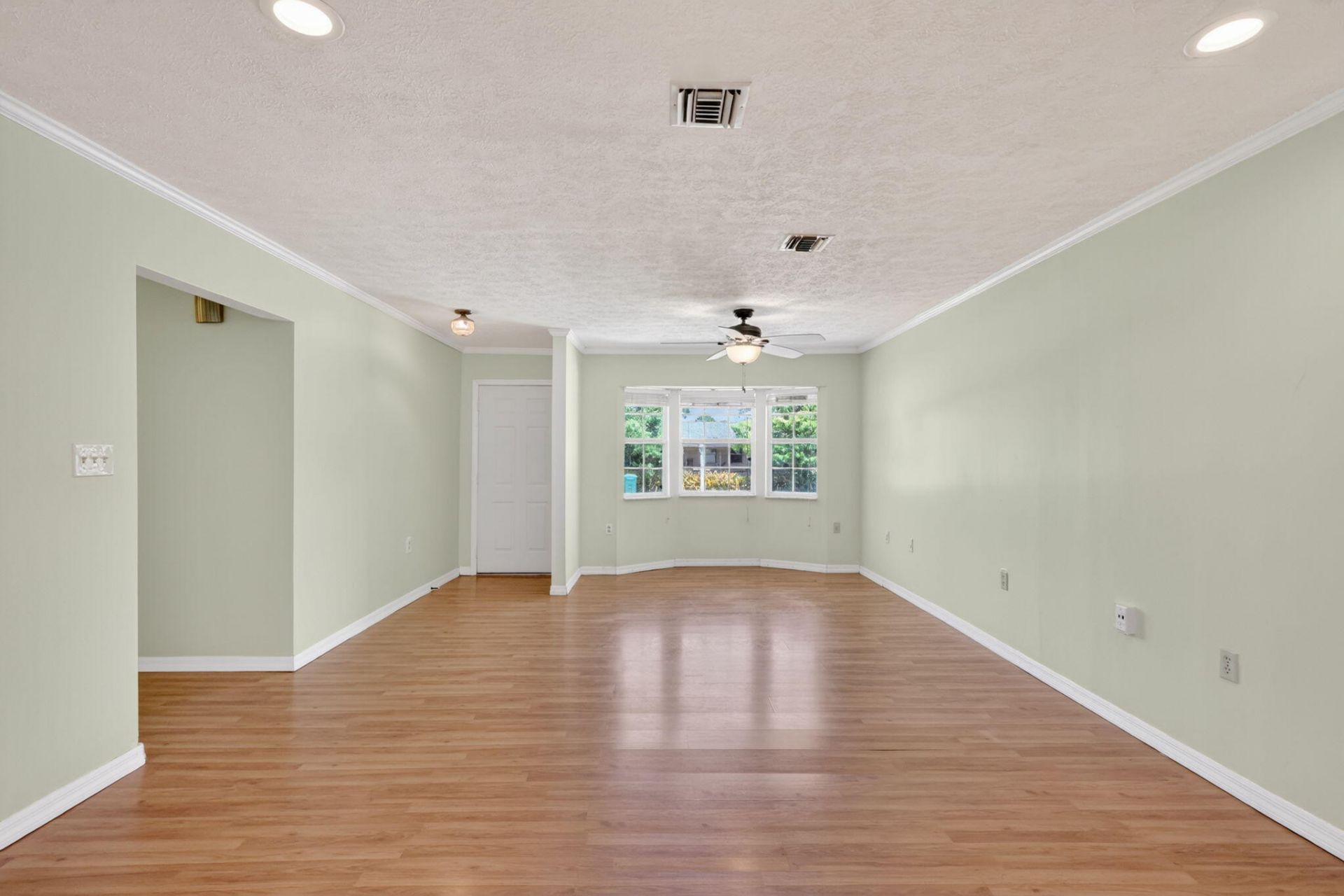5909 Spruce Drive, Fort Pierce, FL 34982 Photo