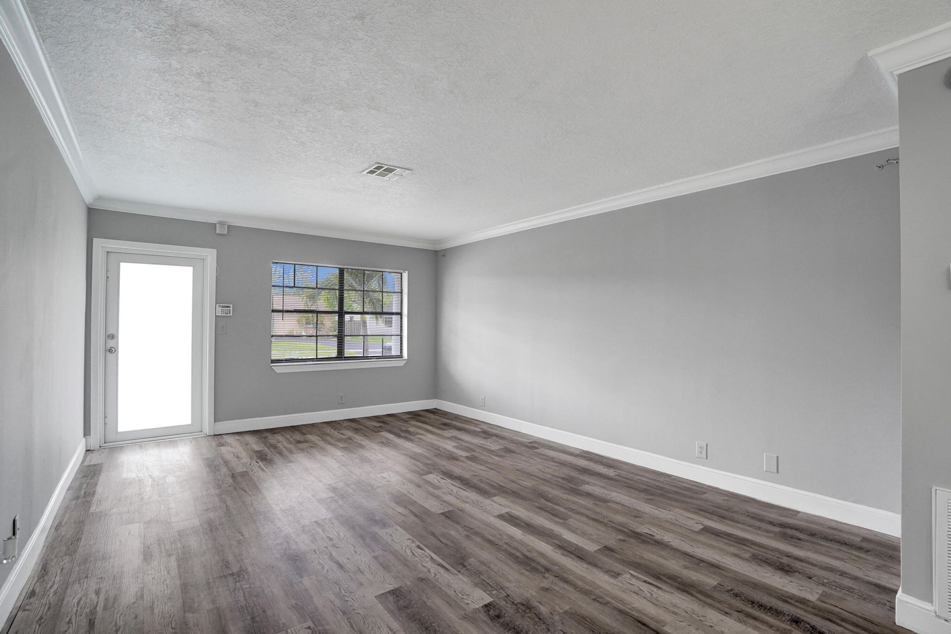 10781 NW 21st Street, Sunrise, FL 33322 Photo