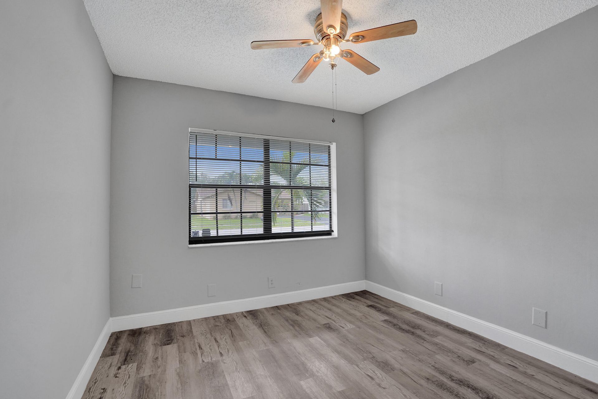 10781 NW 21st Street, Sunrise, FL 33322 Photo