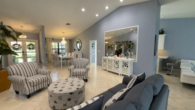 425 Deer Creek Path E, Deerfield Beach, FL 33442 Photo
