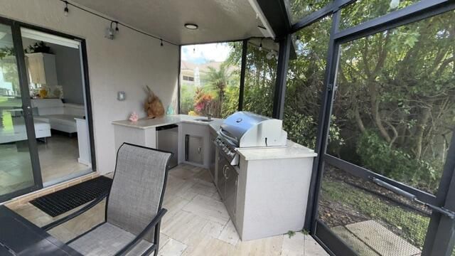 425 Deer Creek Path E, Deerfield Beach, FL 33442 Photo