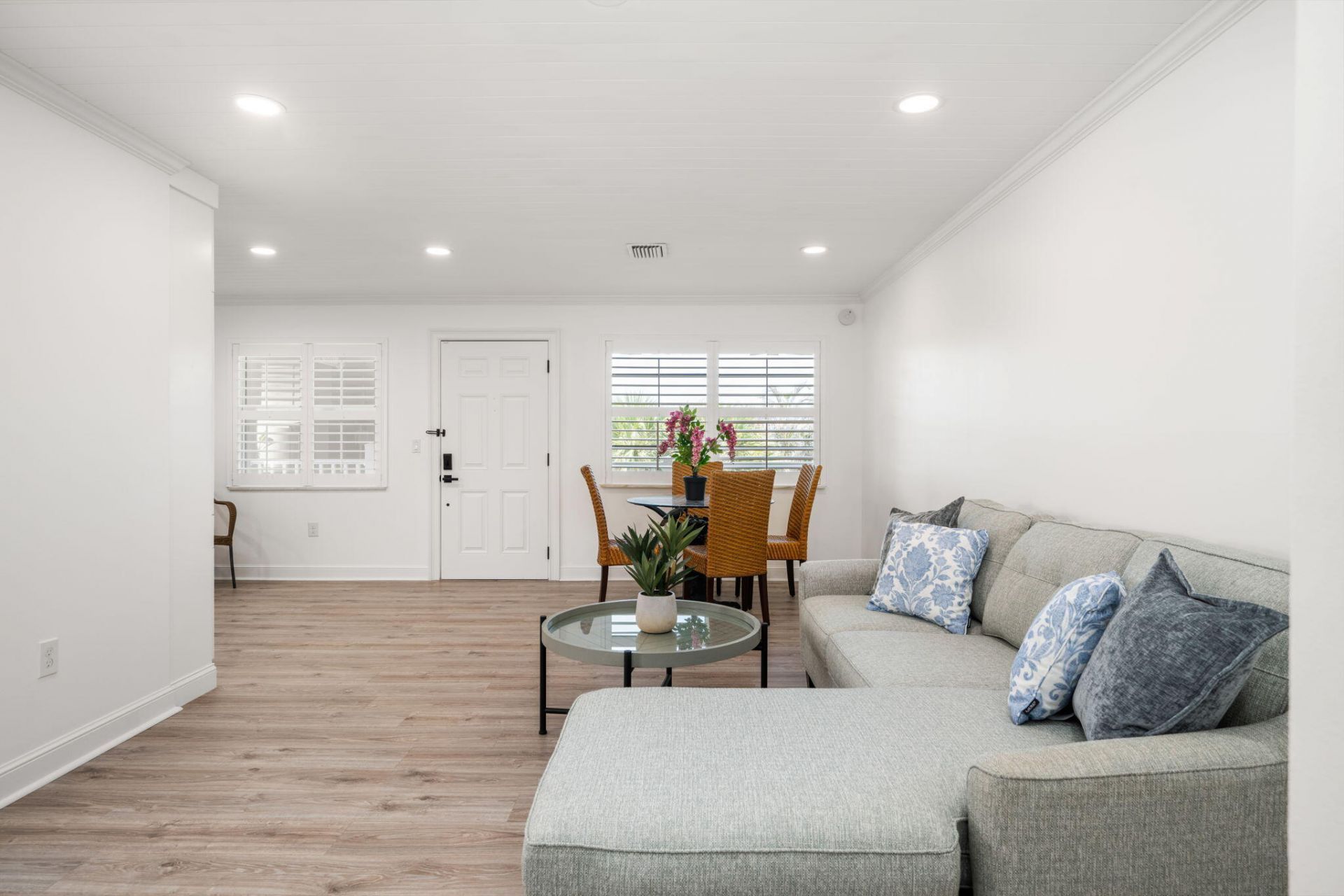 5400 Jimmy Buffett Mem Highway, Unit B 22, Indian River Shores, FL 32963 Photo